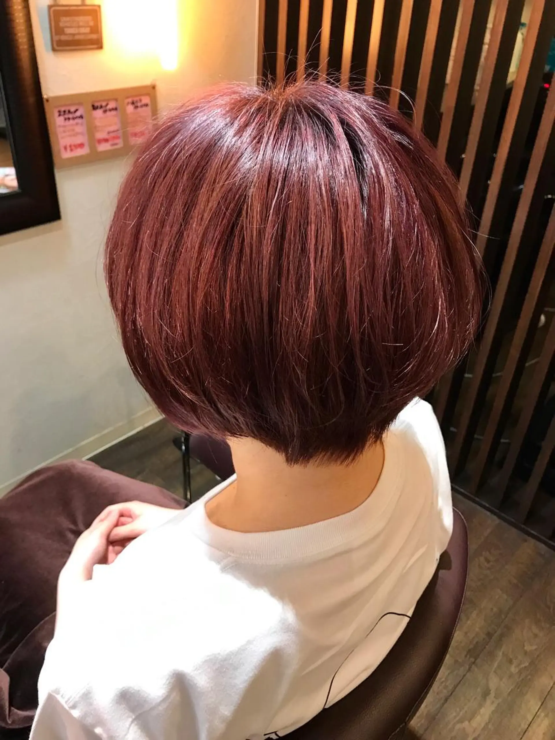 ショート カット ヘアカラー トリートメント トモタニ ミオのヘアスタイル