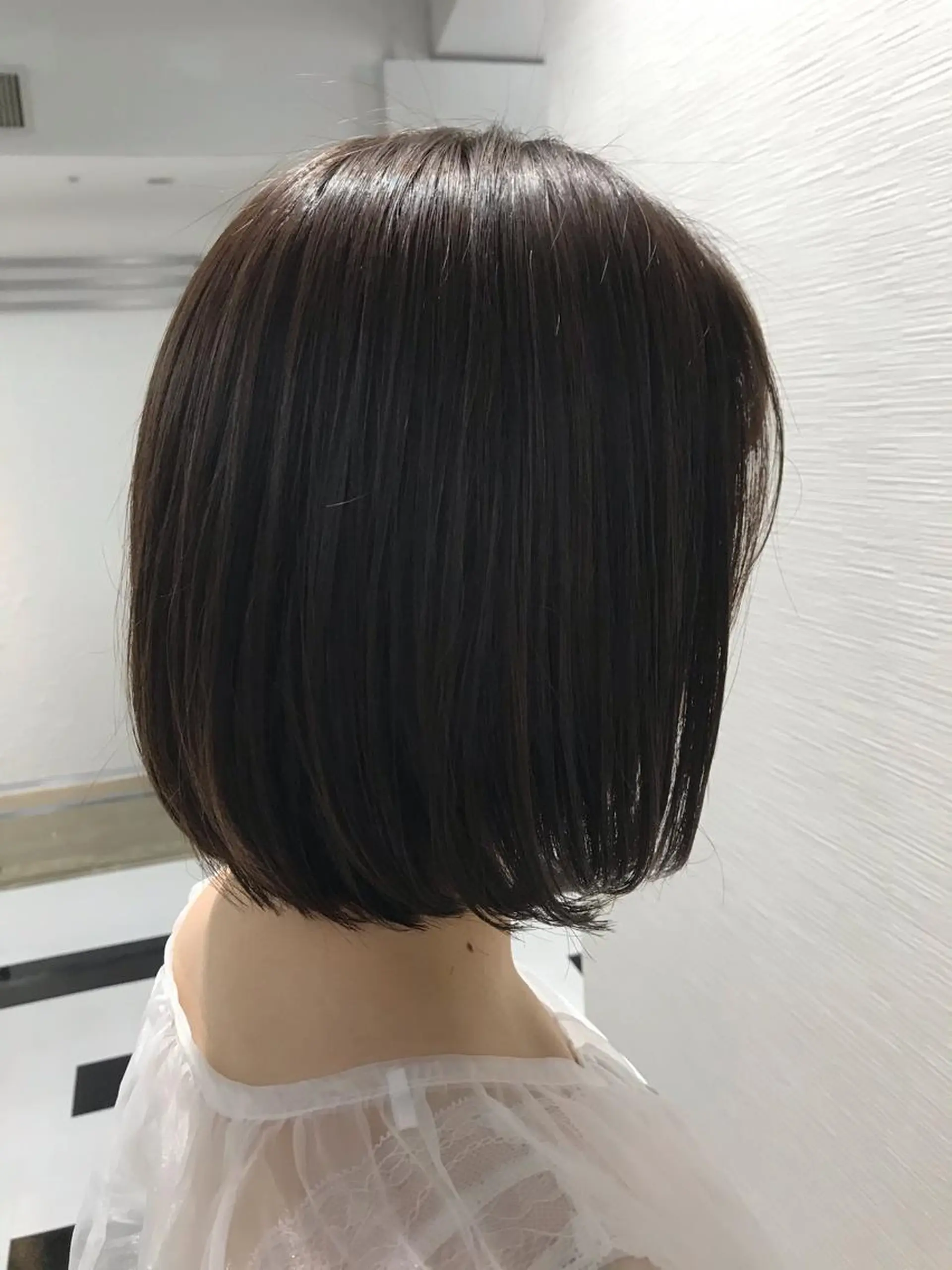 ショート カラー ベージュカラー ブリーチ ブリーチなしカラー ボブ 【東北メンズヘア1 位受賞🥇】本間祐太のヘアスタイル