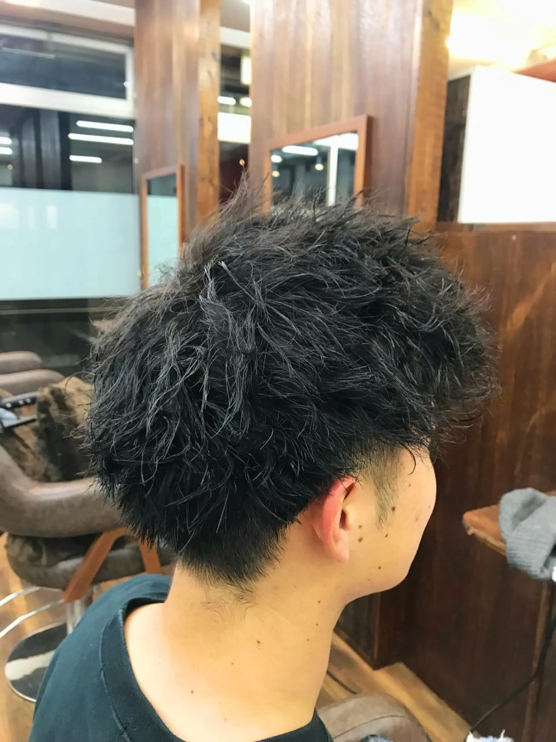 ショート パーマ メンズ メンズパーマ メンズツイストパーマ ツイストパーマ カット パーマ One's~beauty&relax~所属・加藤 憂のヘアスタイル