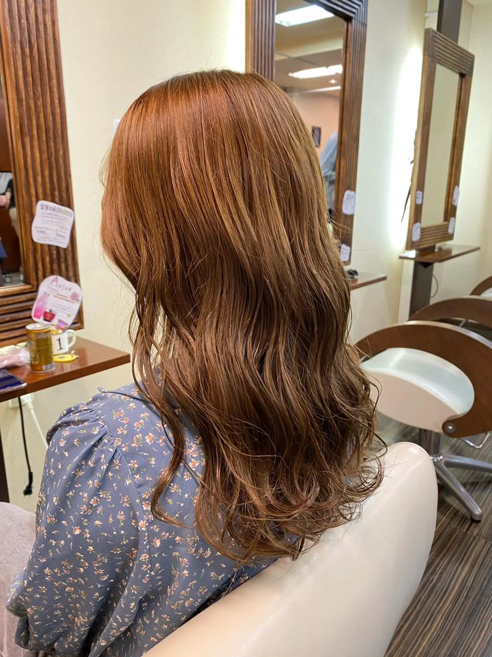 セミロング カラー ヘアアレンジ ヘアカラー トリートメント 加藤 瑠美のヘアスタイル