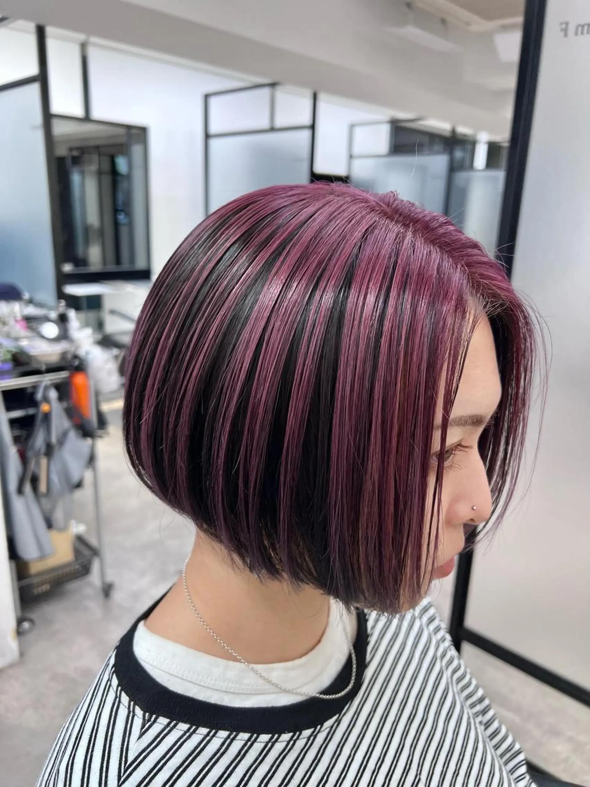 ショート ヘアカラー トリートメント 及川シゲル 髪質改善講師のヘアスタイル