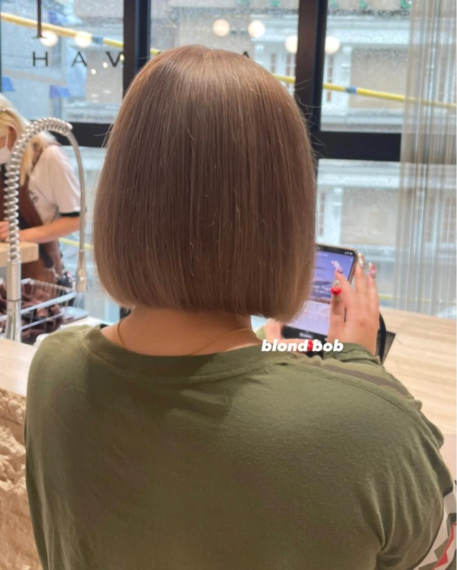 ショート ヘアカラー トリートメント HAVANA MIZUKIのヘアスタイル