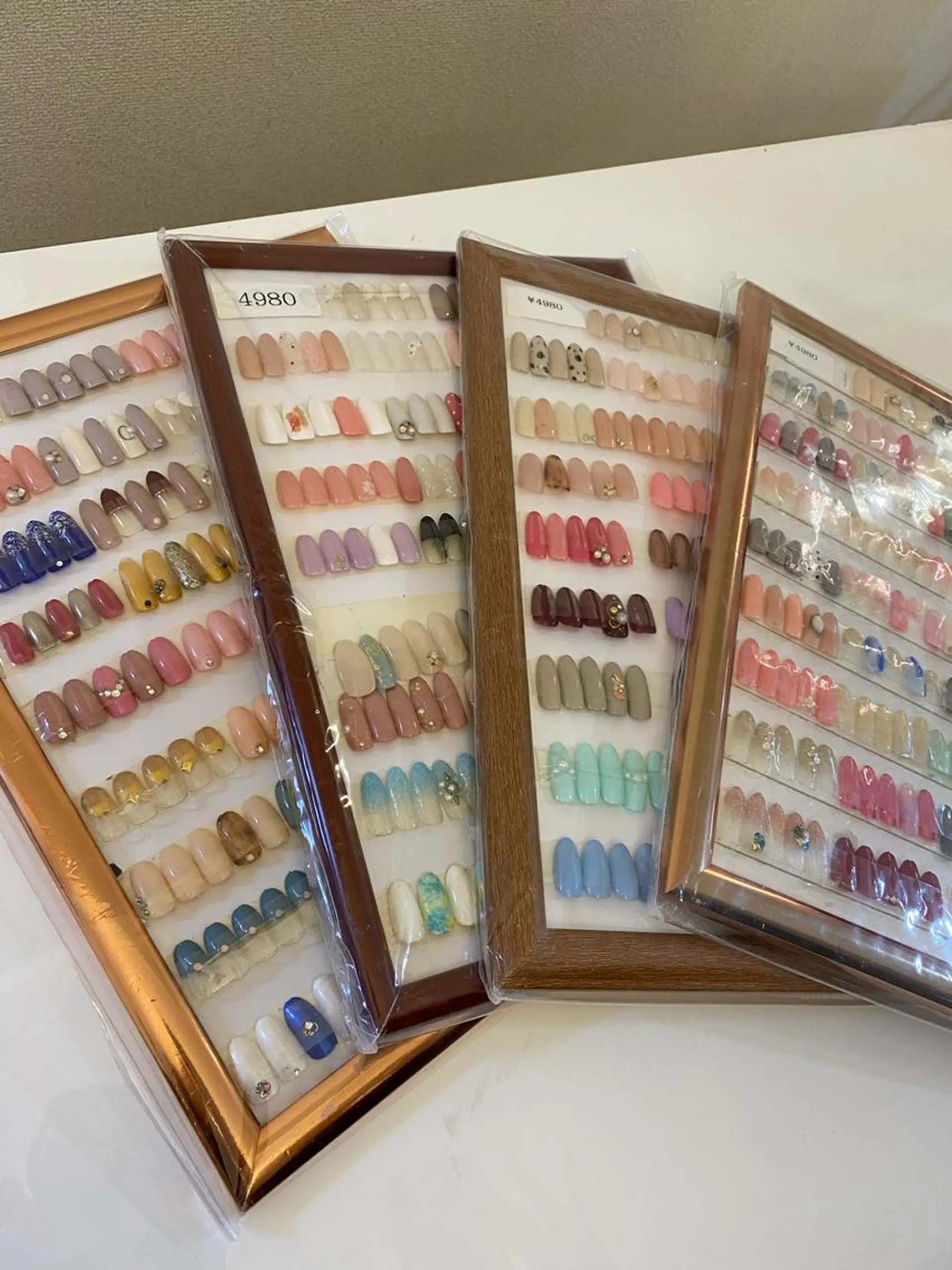 ネイル salon Ange 五反田店所属・アンジュ Sumiのネイルデザイン