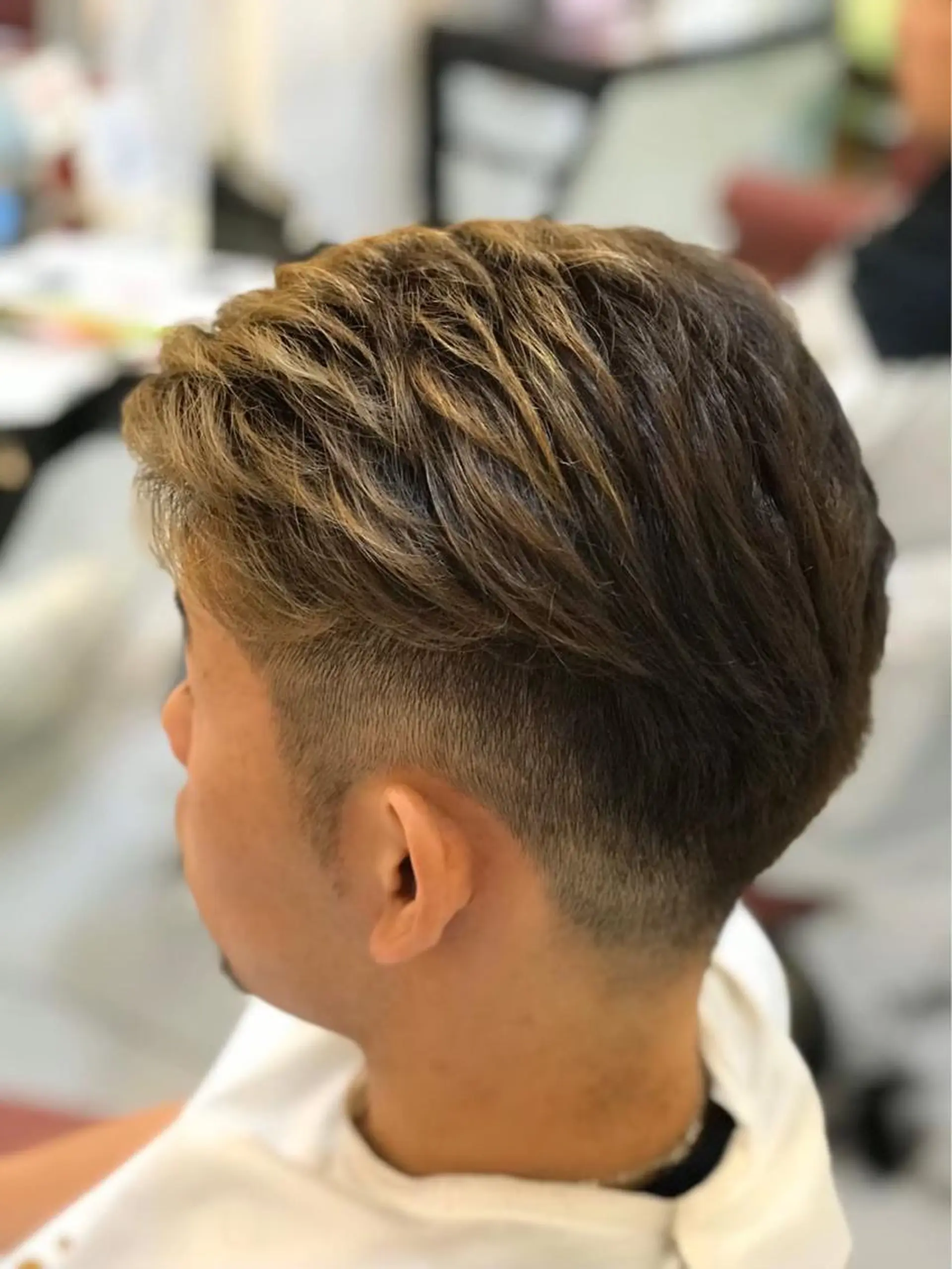 ショート カラー メンズ 瀬川 茉衣子のヘアスタイル