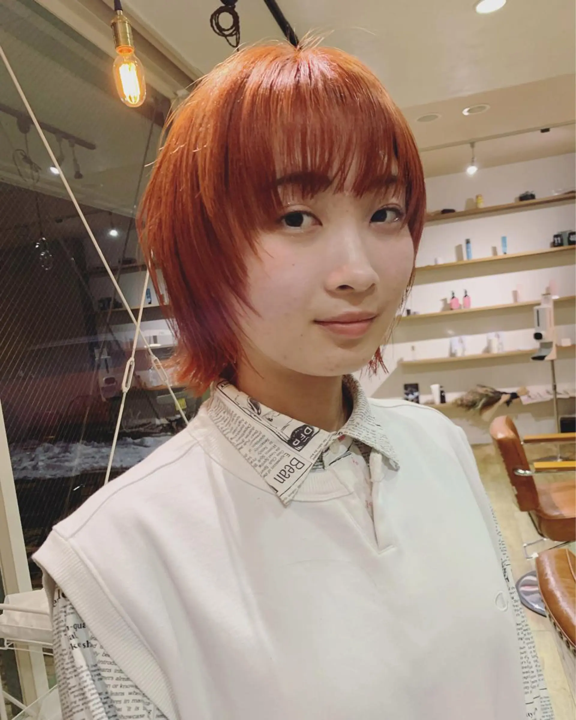 ミディアム ウルフカット OLTI所属・中村 勇星のヘアスタイル