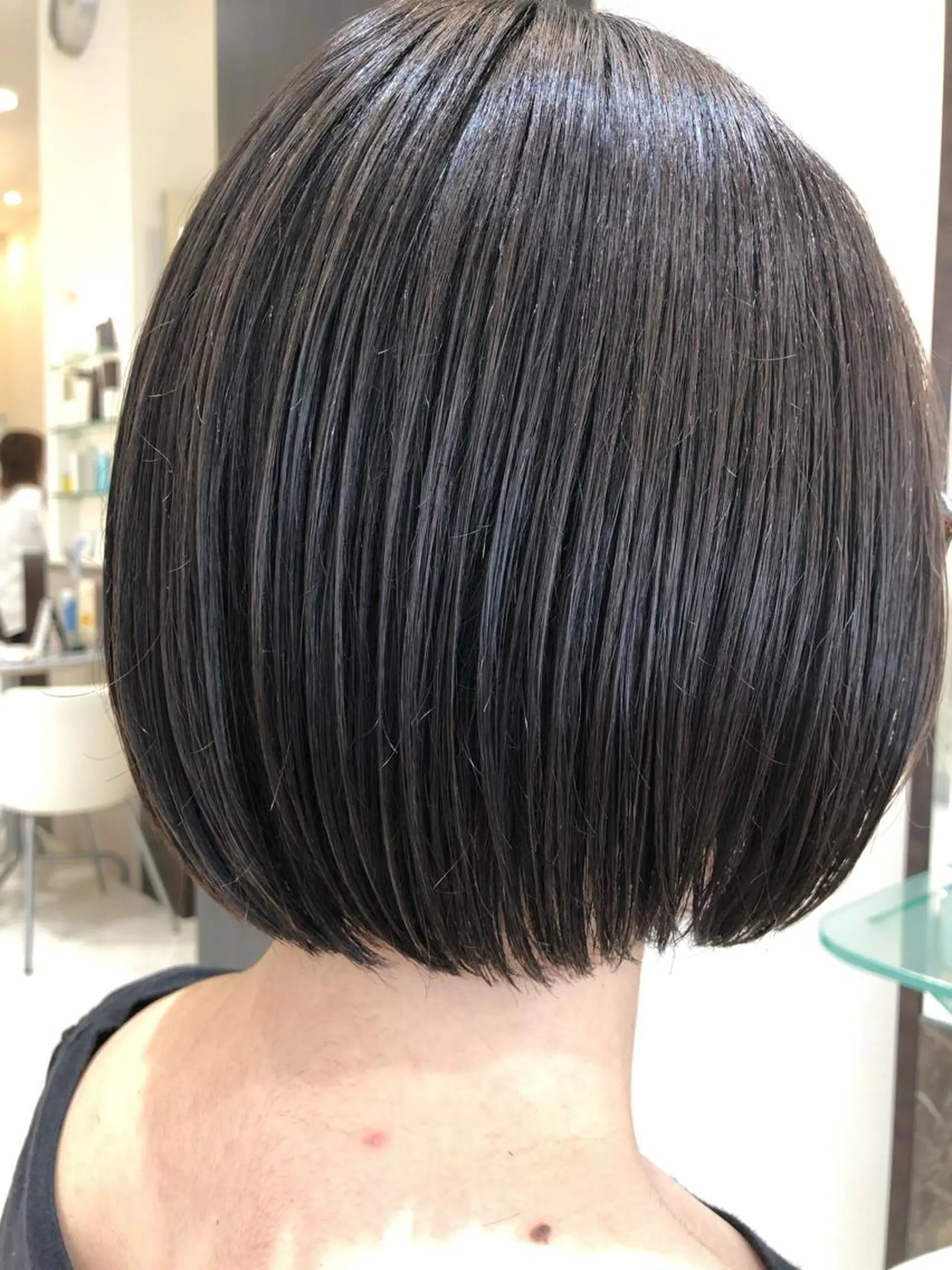 ショート ボブ 荒木 理緒のヘアスタイル