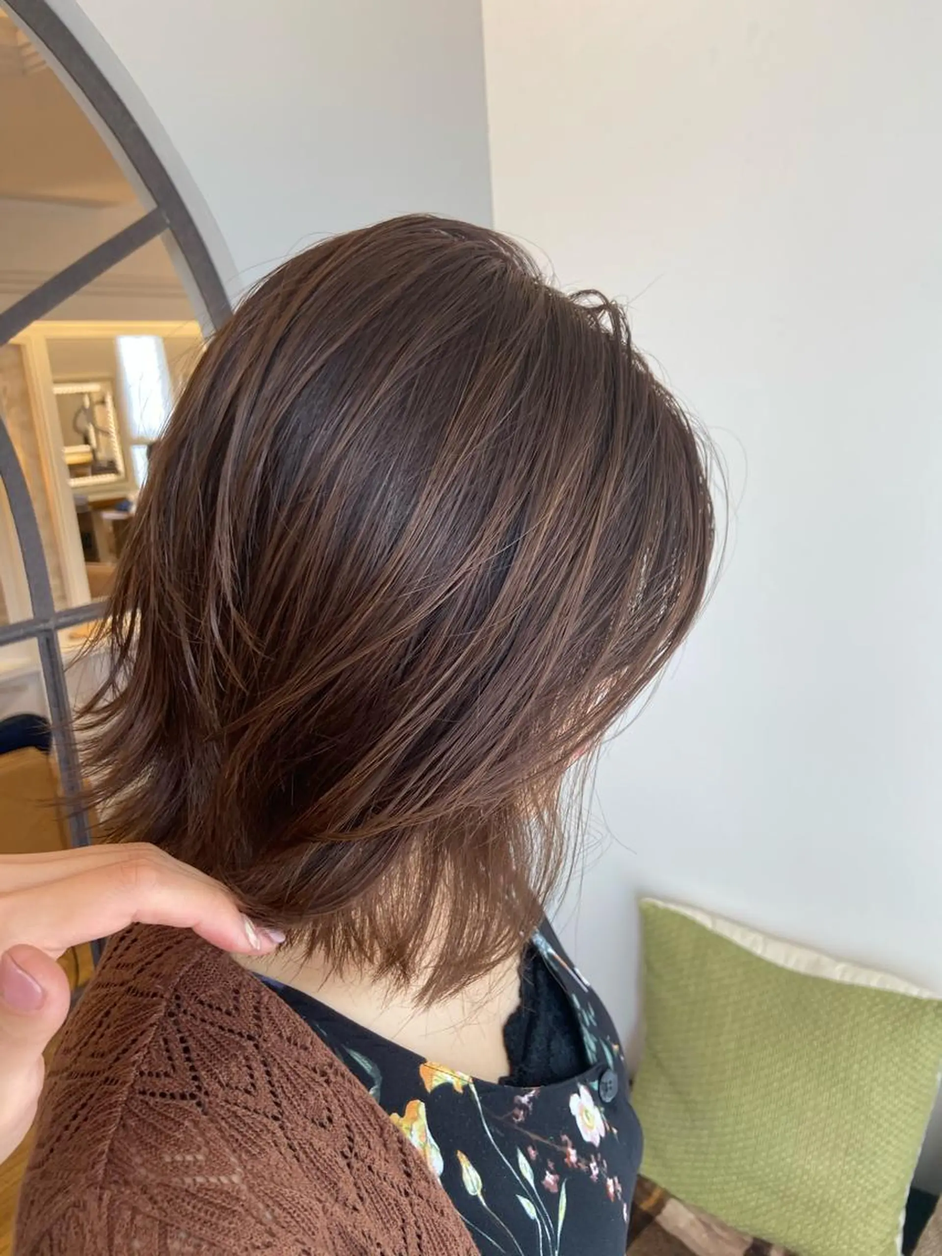 ショート ボブレイヤー ボブ レイヤーカット 峯 志帆のヘアスタイル