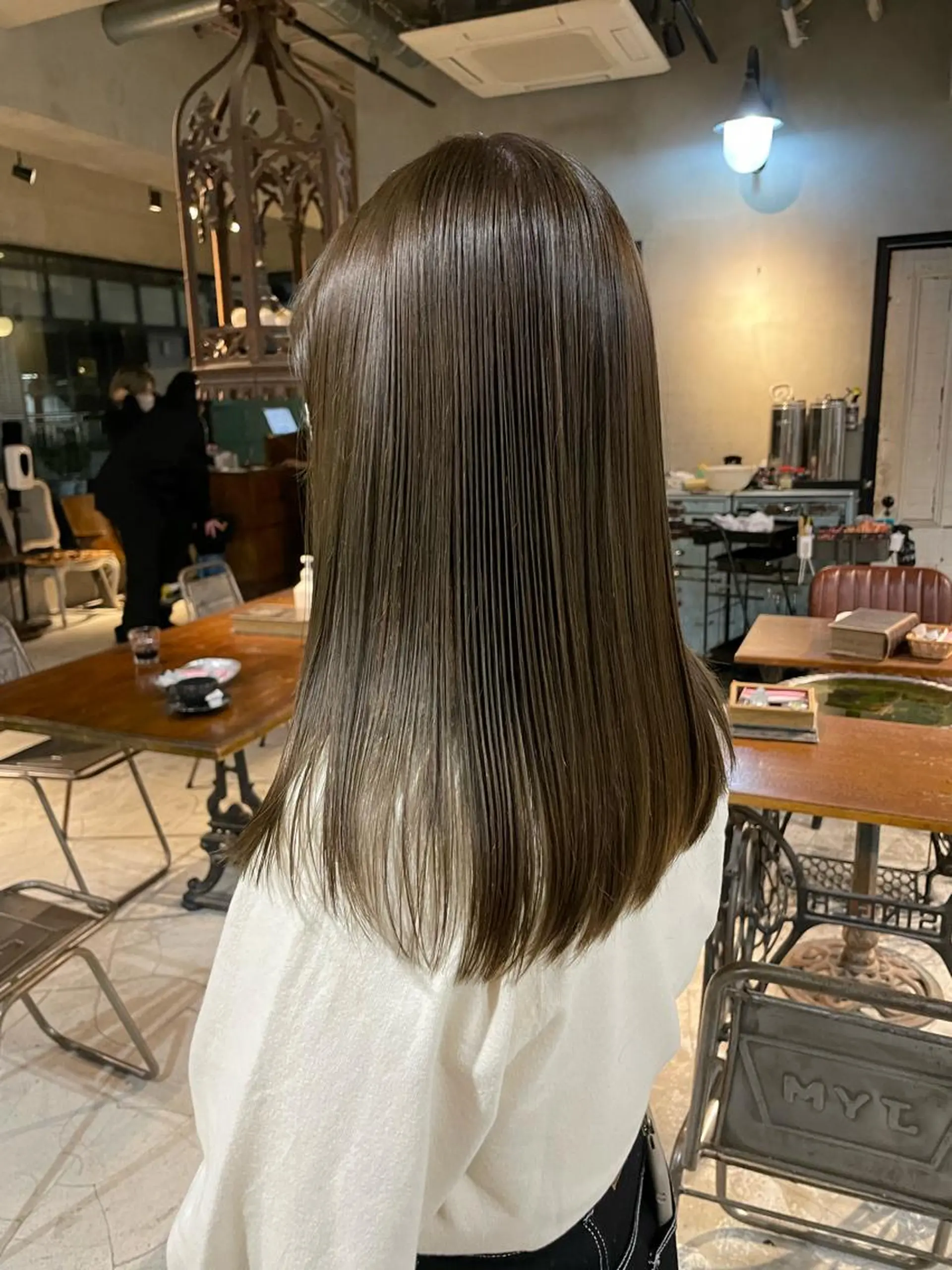 セミロング カラー ヘアアレンジ ベージュカラー オリーブベージュ ヘアカラー トリートメント ヘアセット 🌿艶髪・透明感🌿 TATSUKIのヘアスタイル