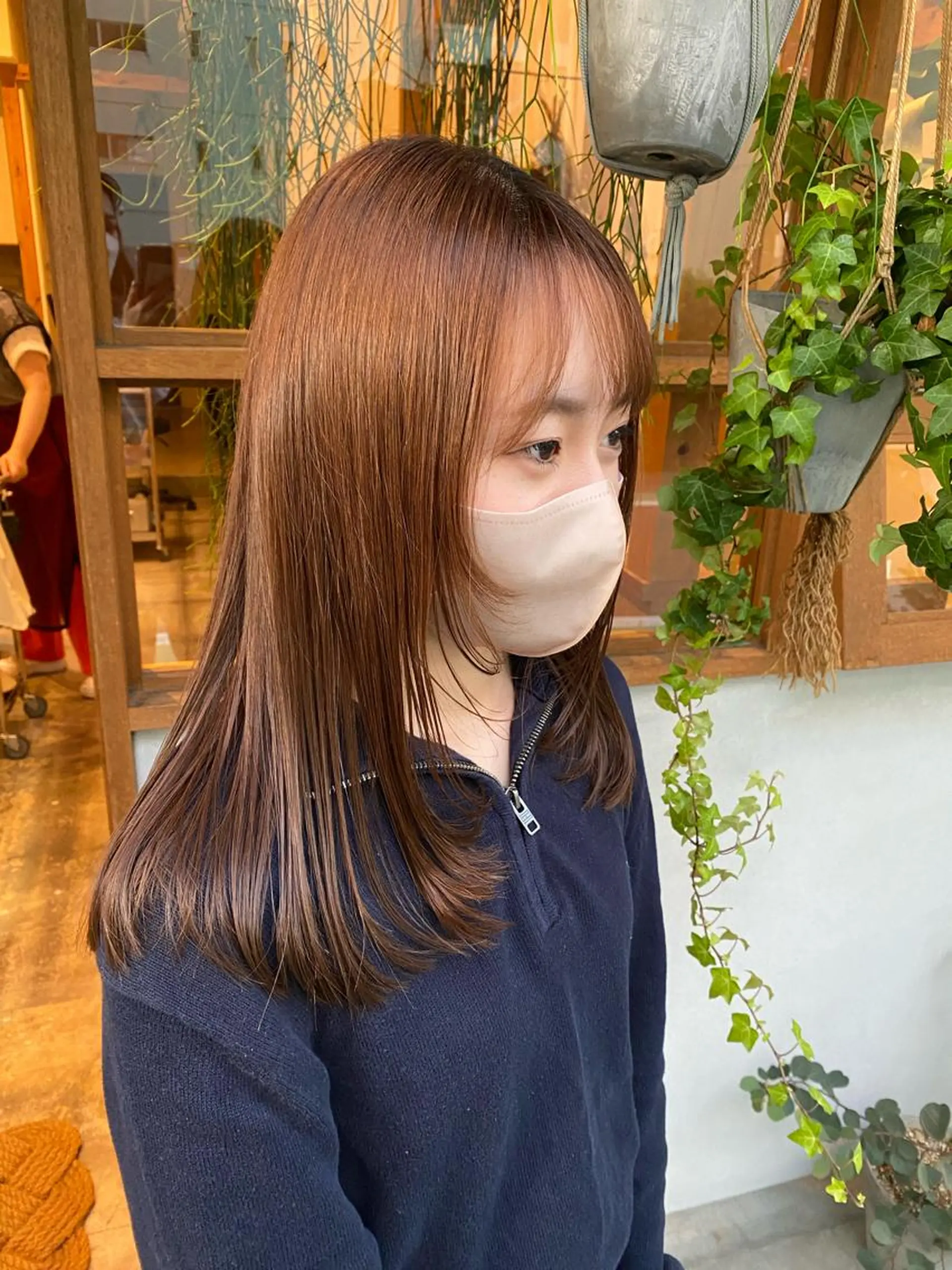 セミロング カラー カット ヘアカラー トリートメント ENIF ヤマグチアツコのヘアスタイル