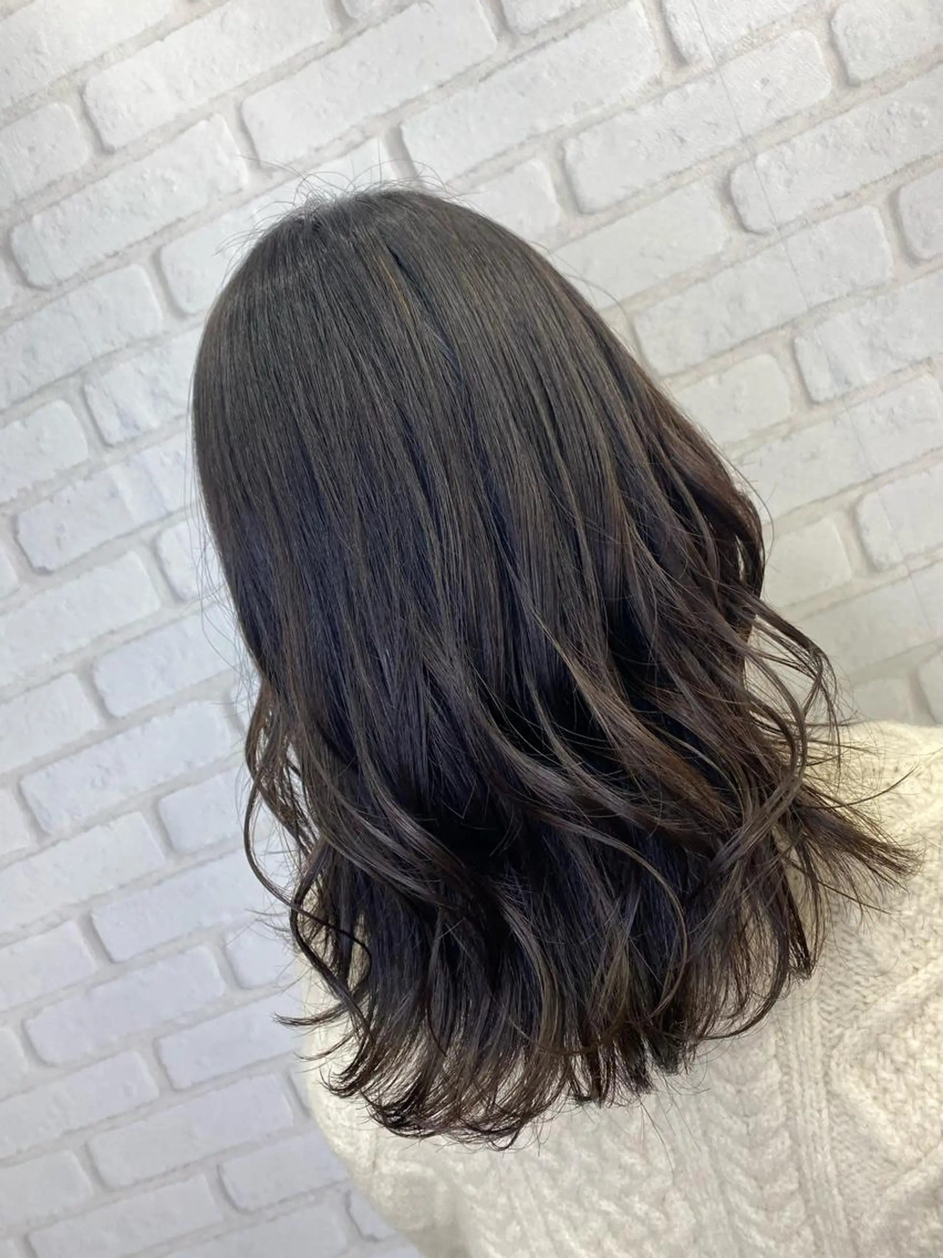 ミディアム カラー peg.hair所属・ブリーチカラー🫧 森　凪沙のヘアスタイル