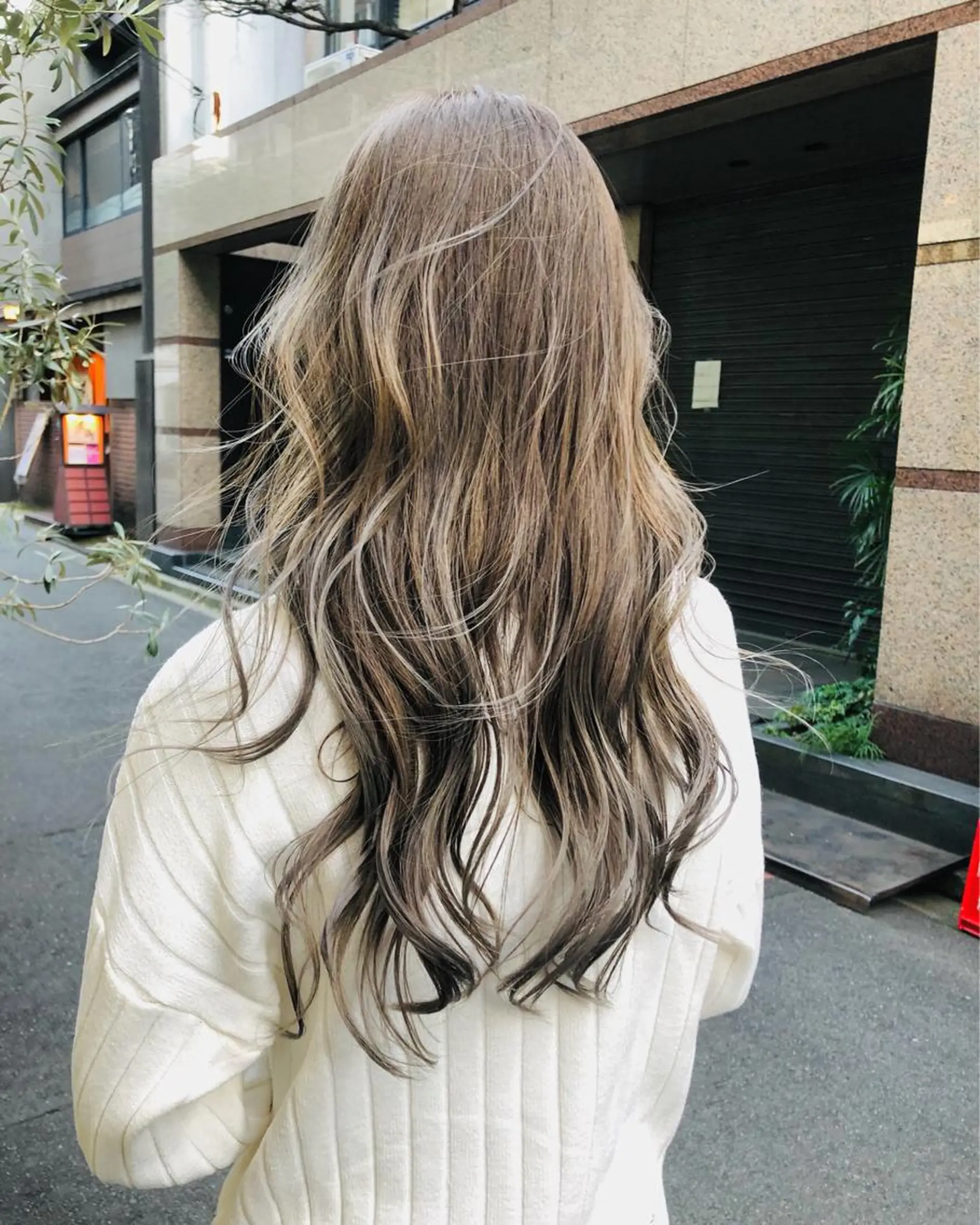 ロング カラー ヘアカラー トリートメント Tao所属・藤川 大智のヘアスタイル