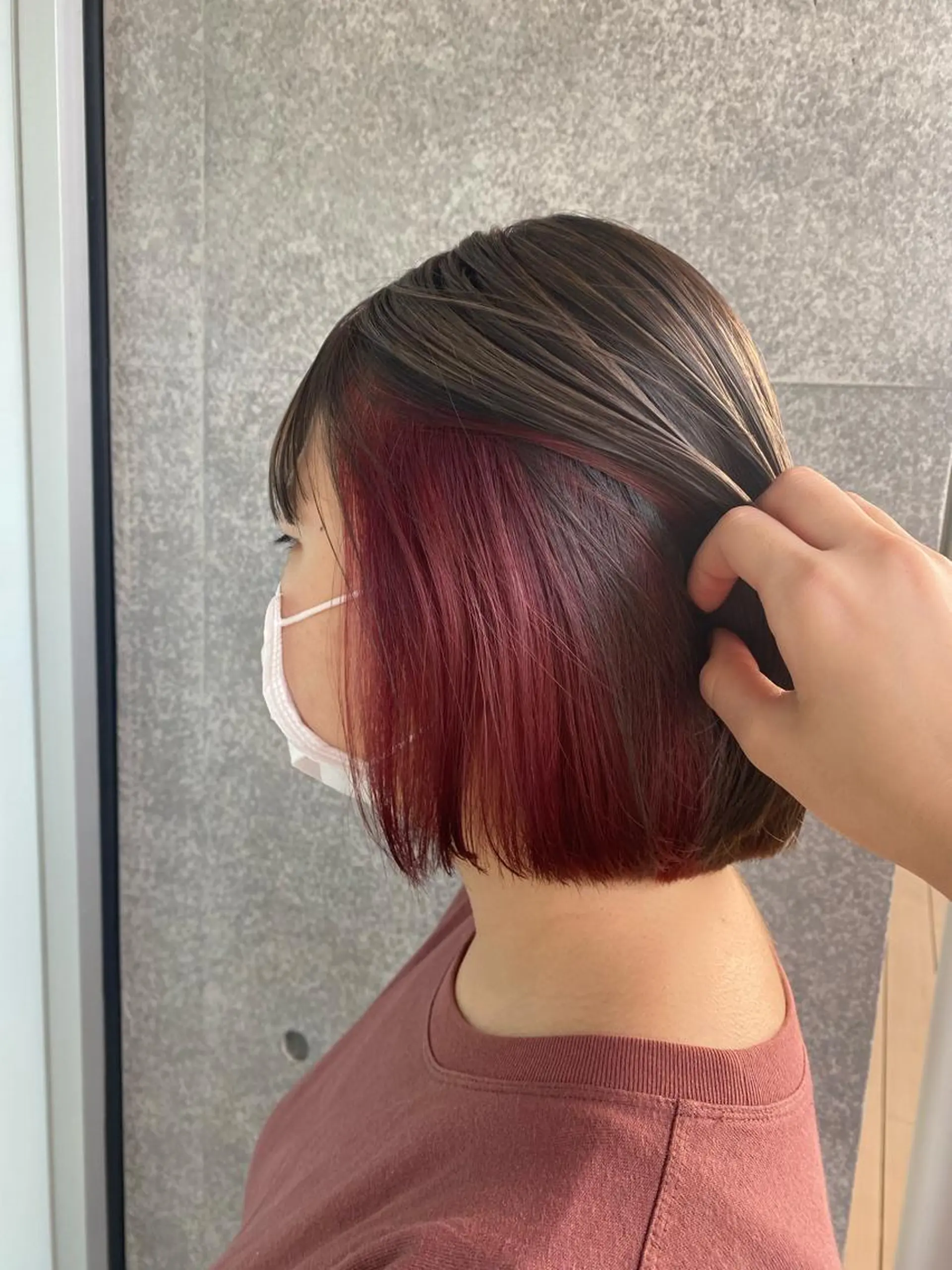ミディアム カラー Eri .のヘアスタイル