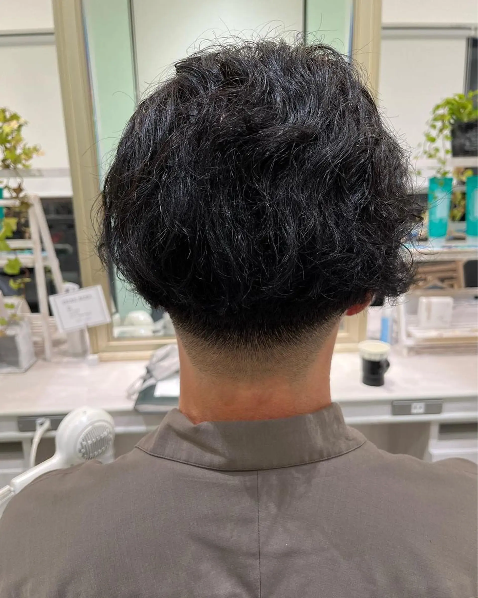 ショート パーマ メンズ 🥇メンズ特化 伊東輝のヘアスタイル