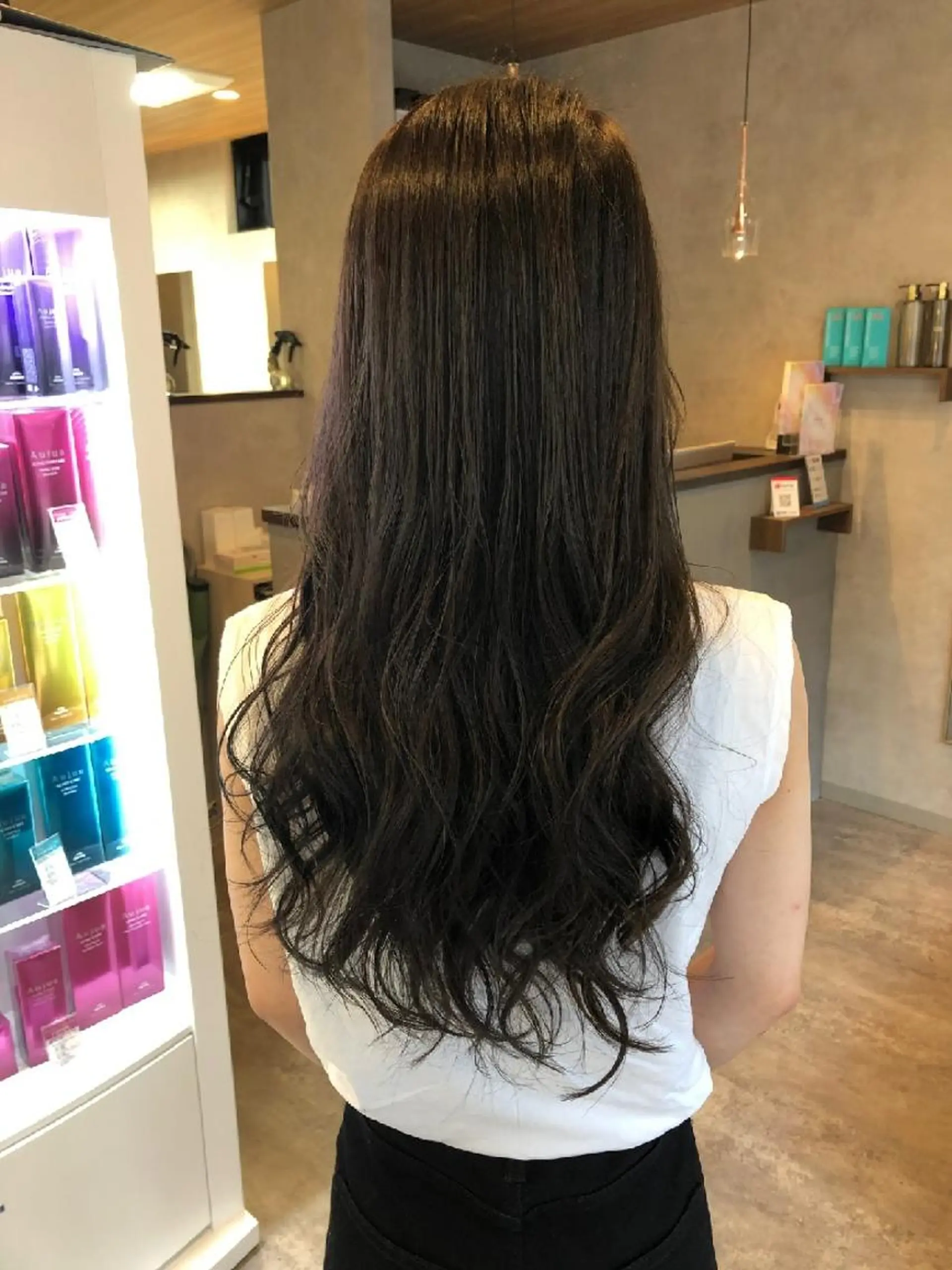 ロング カラー アッシュ バレイヤージュ ベージュカラー ブリーチ ブラウンカラー カット ヘアカラー トリートメント RIENS♡xrea 山本優舞のヘアスタイル