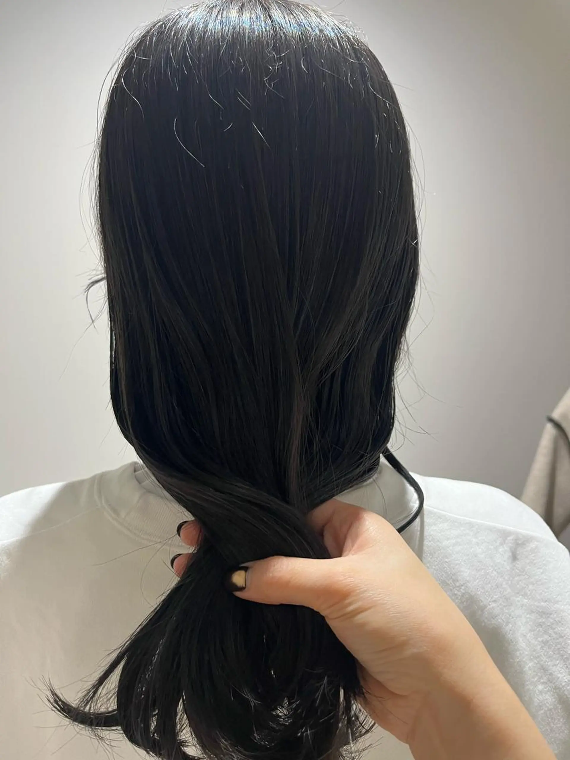 カラー ブルーカラー ブルージュ MINX The pass所属・透明感ケアカラー/ レイヤー/ryokaのヘアスタイル