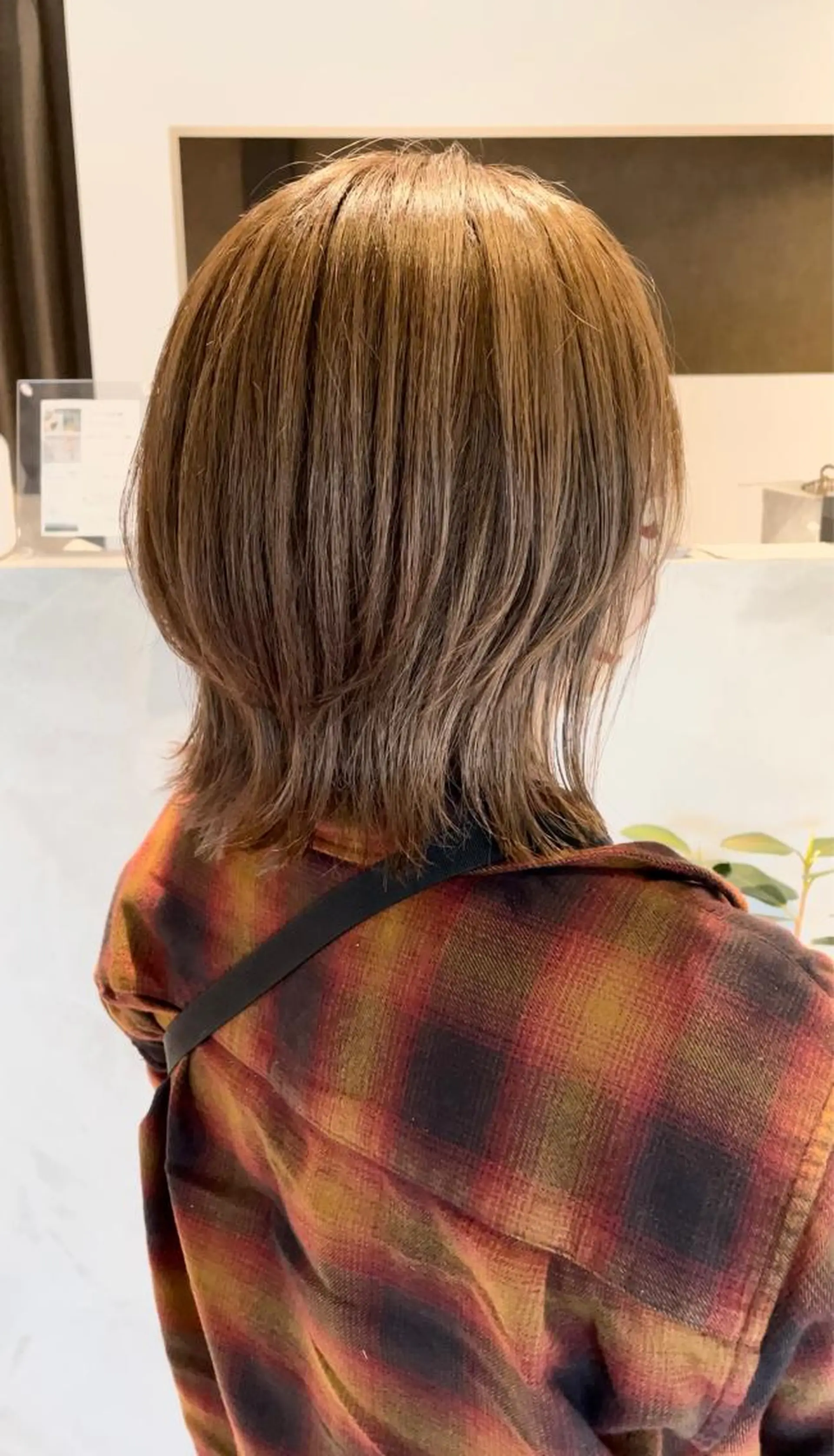 ミディアム カラー カット ヘアカラー トリートメント オノギ シュンのヘアスタイル