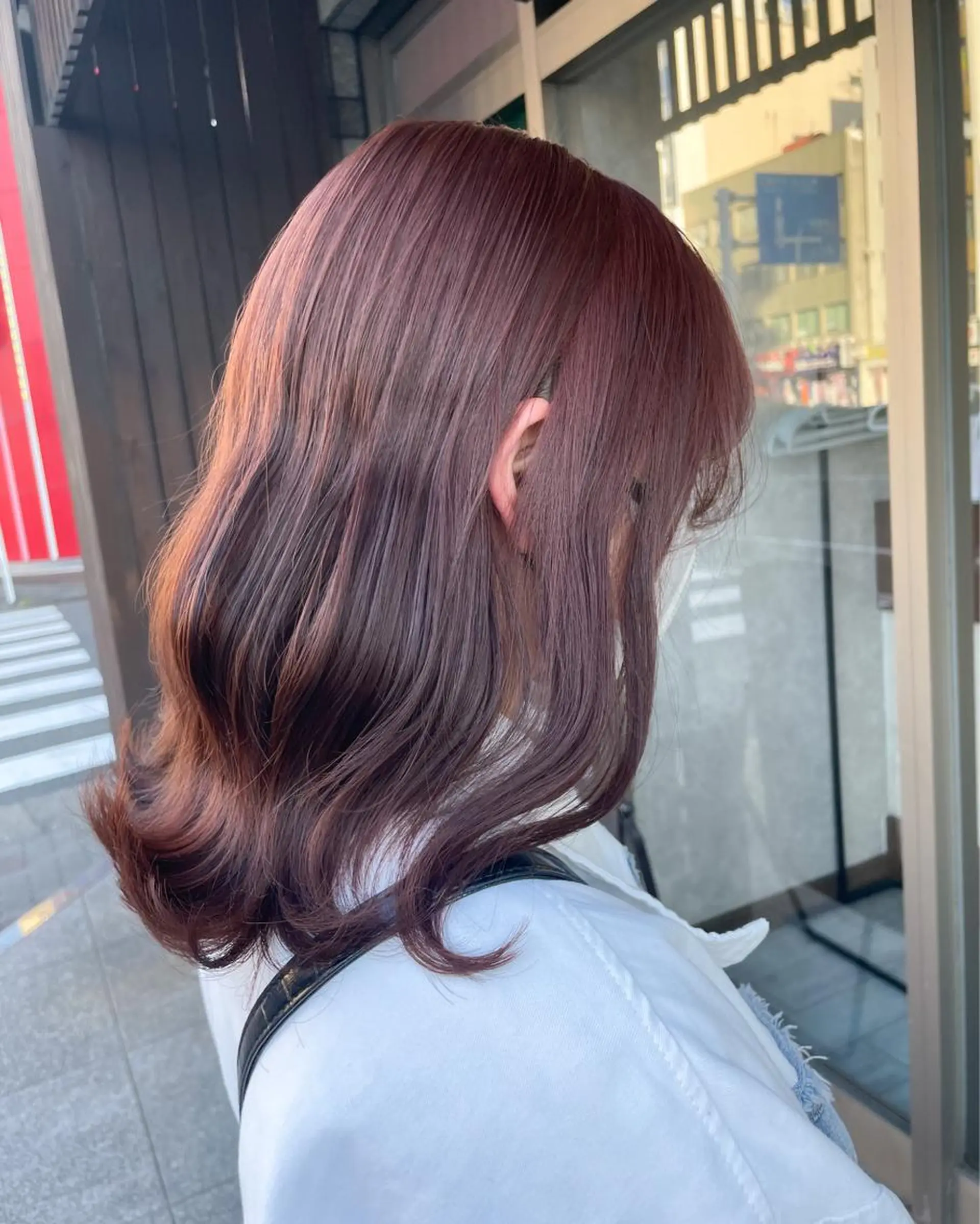 セミロング カラー ブラウンカラー 透明感カラー ピンクカラー ピンクブラウン レッドカラー ヘアカラー トリートメント イワタ マハ/ minim hairのヘアスタイル