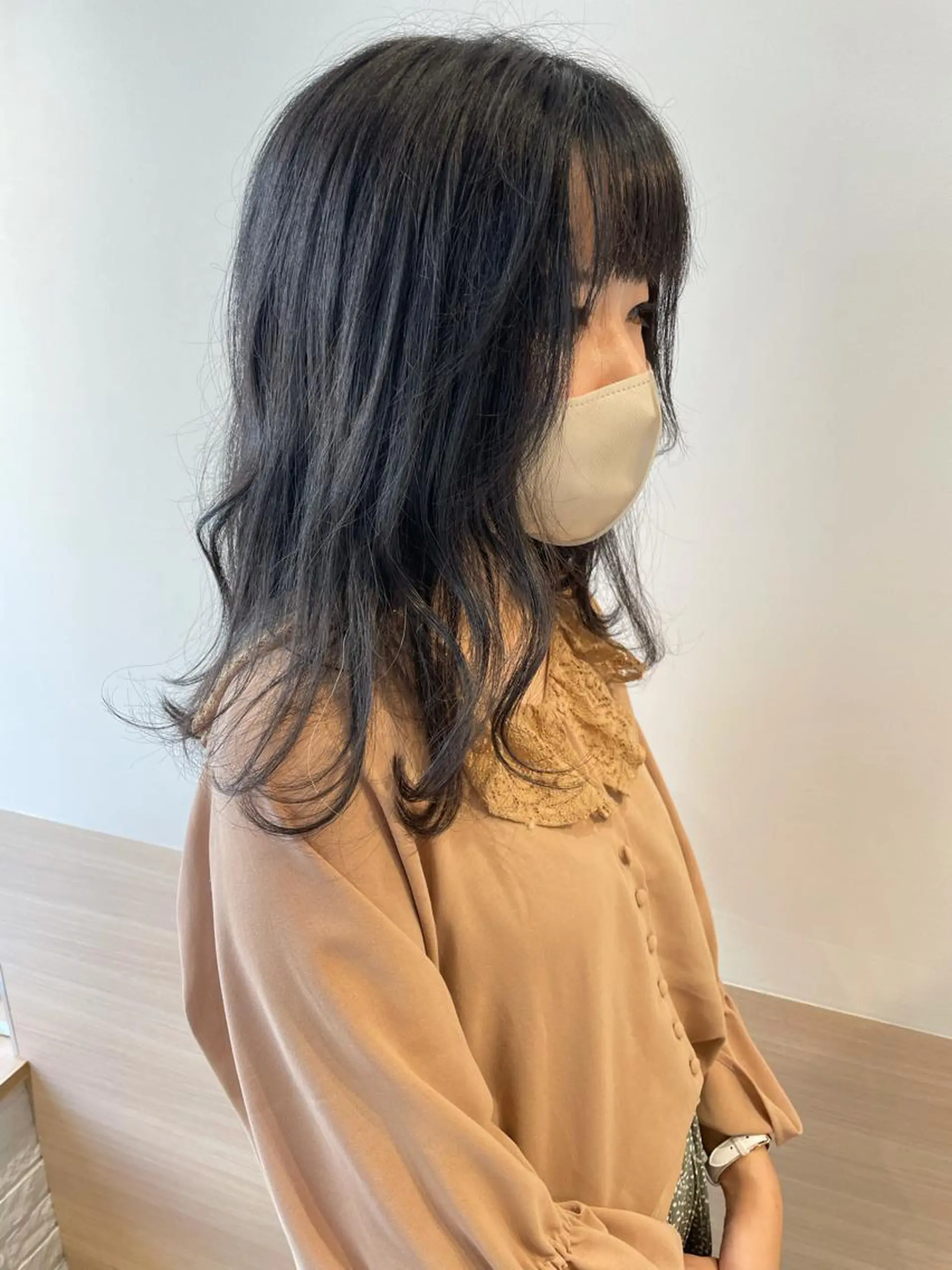 ミディアム ケアカラー ピンクブラウン くびれヘア カット GO TODAY SHAiRE SALON所属・天野 瑠真のヘアスタイル