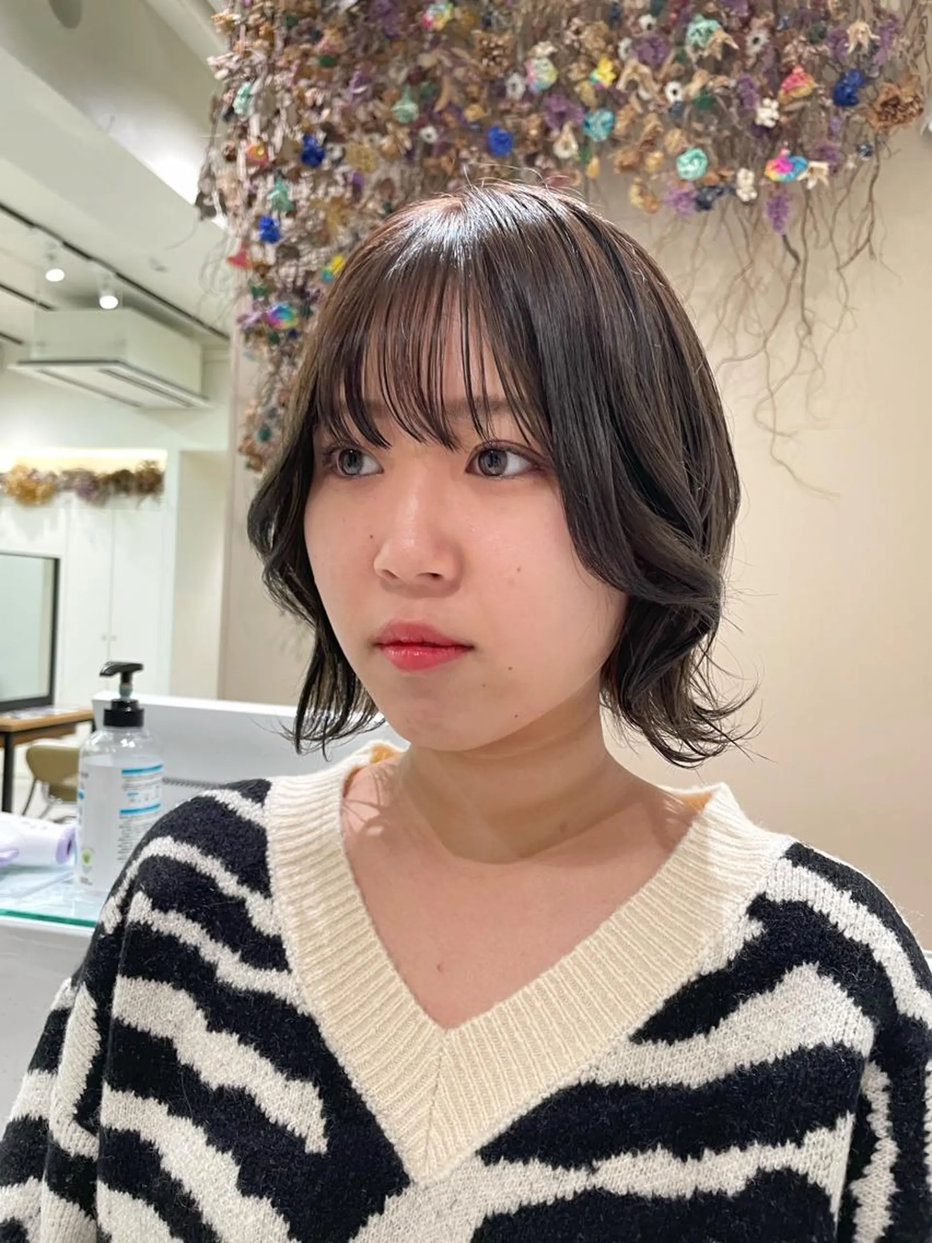 ミディアム カラー ハイトーン/暖色/ 眉/メイク/Rinaのヘアスタイル