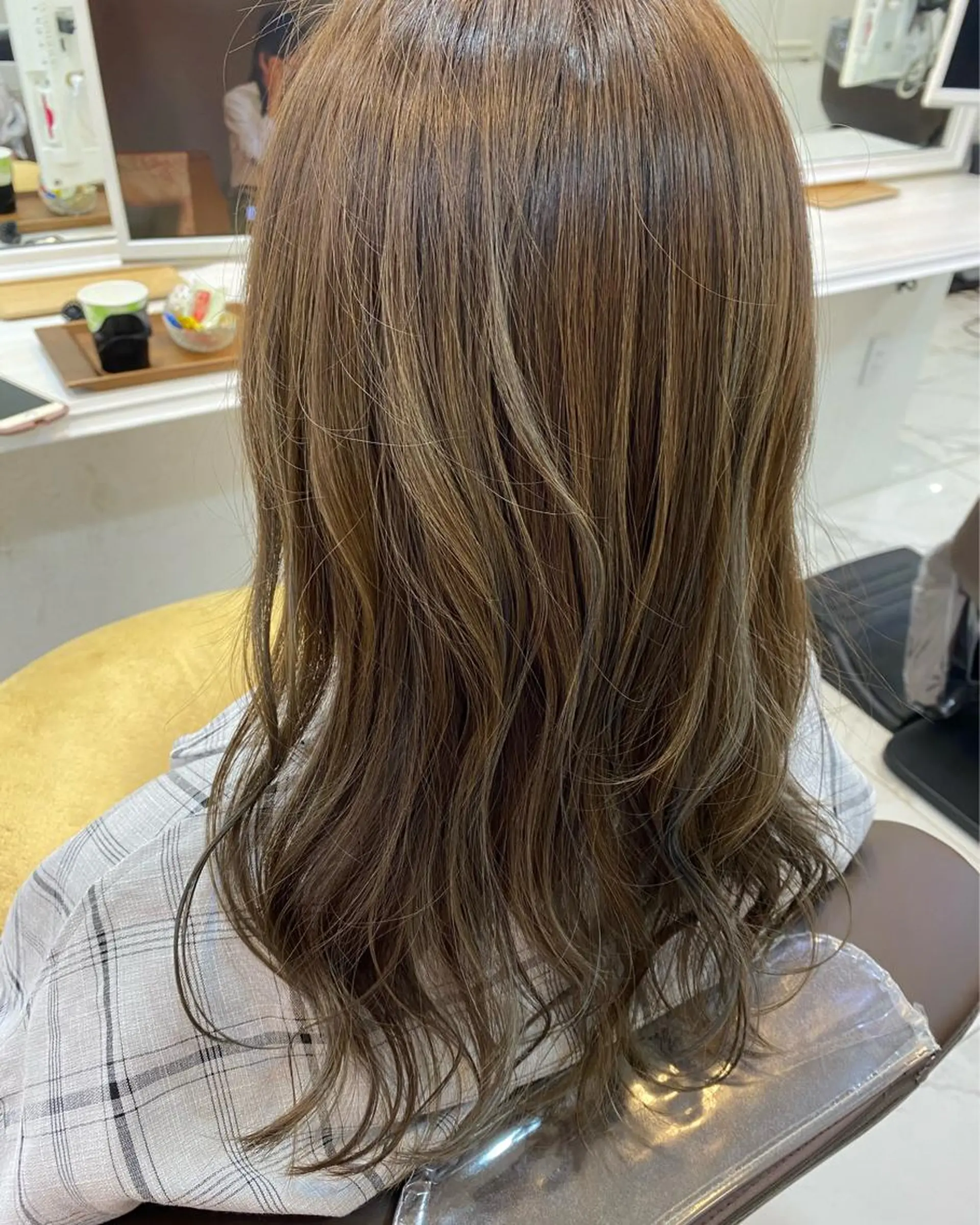 カラー ヘアカラー トリートメント shanti 渡辺新也✂️のヘアスタイル