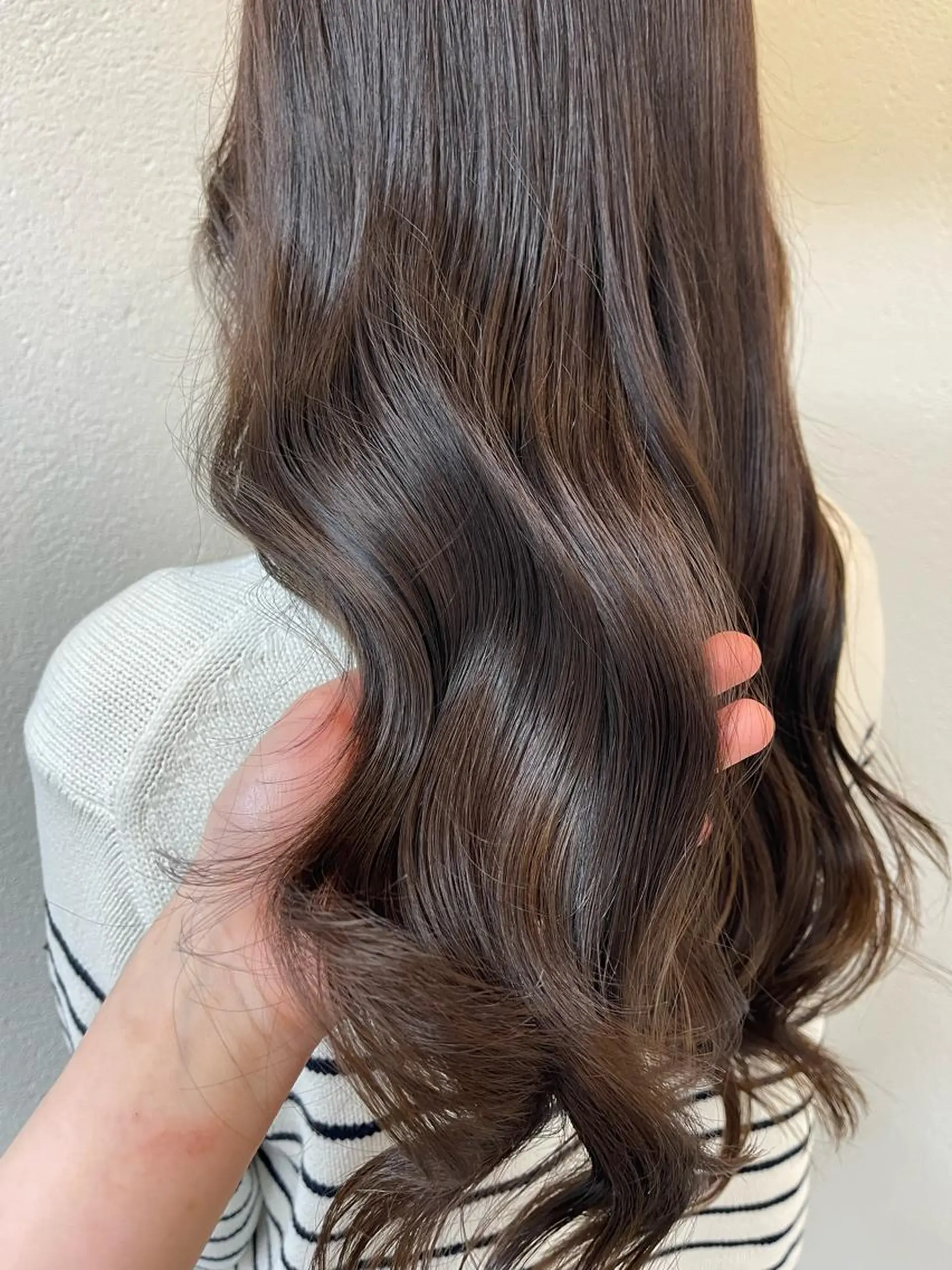 ロング カラー PUUR所属・🍒鈴木 エミリ🍒のヘアスタイル