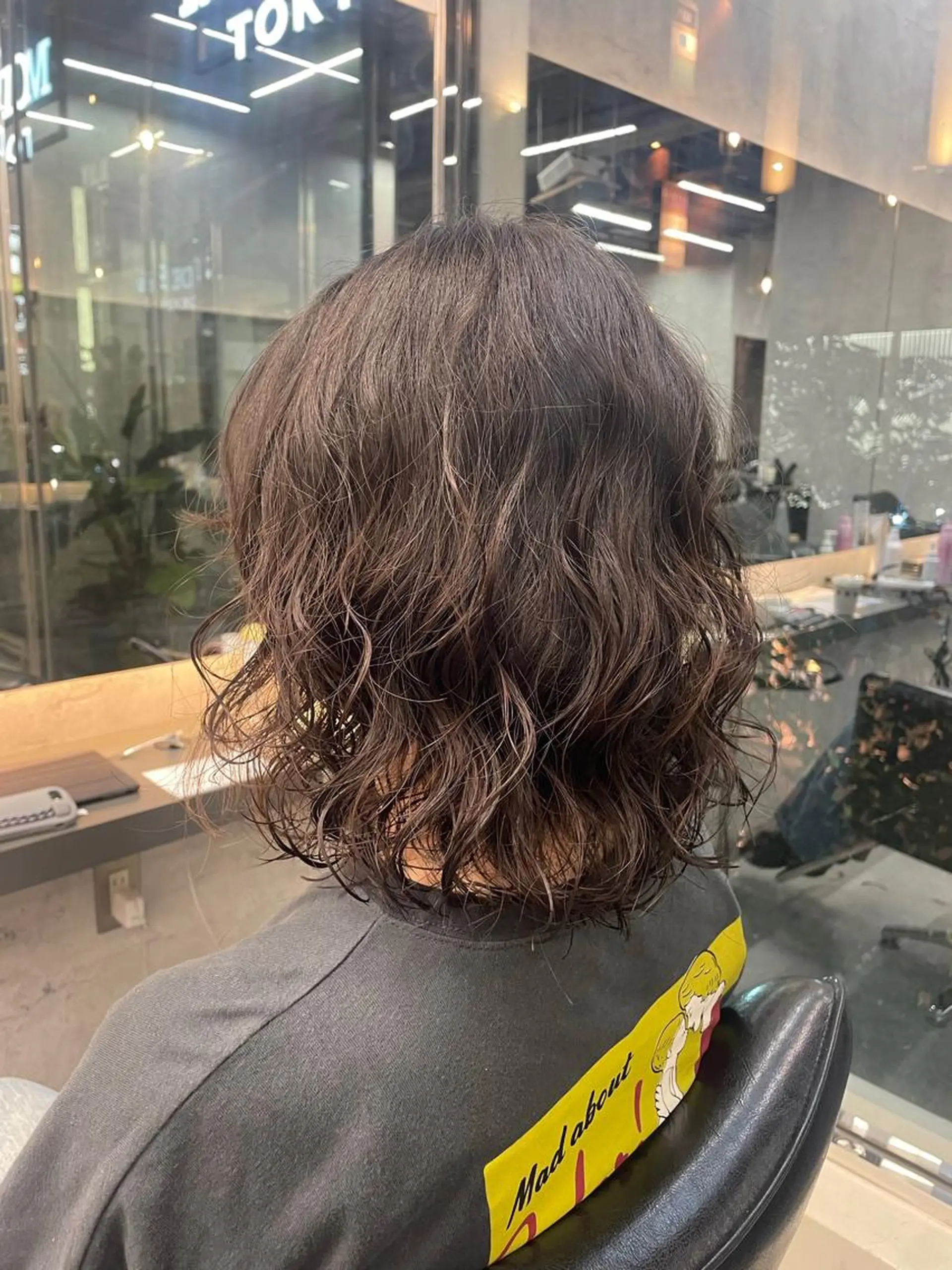 ミディアム パーマ 顔まわり/レイヤー 🌼MIU🌼のヘアスタイル
