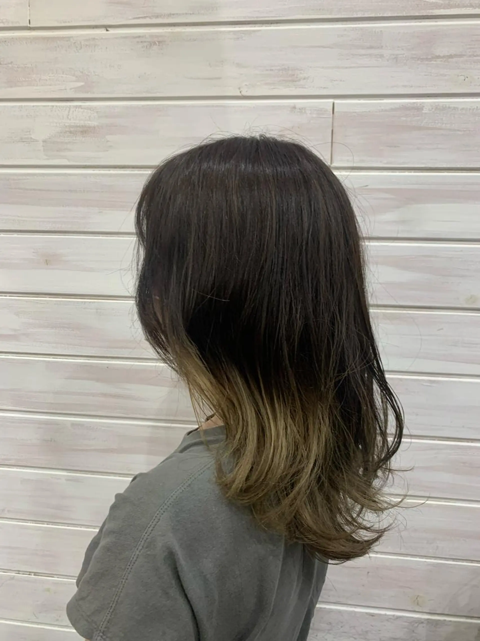 セミロング 大人透明感艶カラー 寺田稜のヘアスタイル