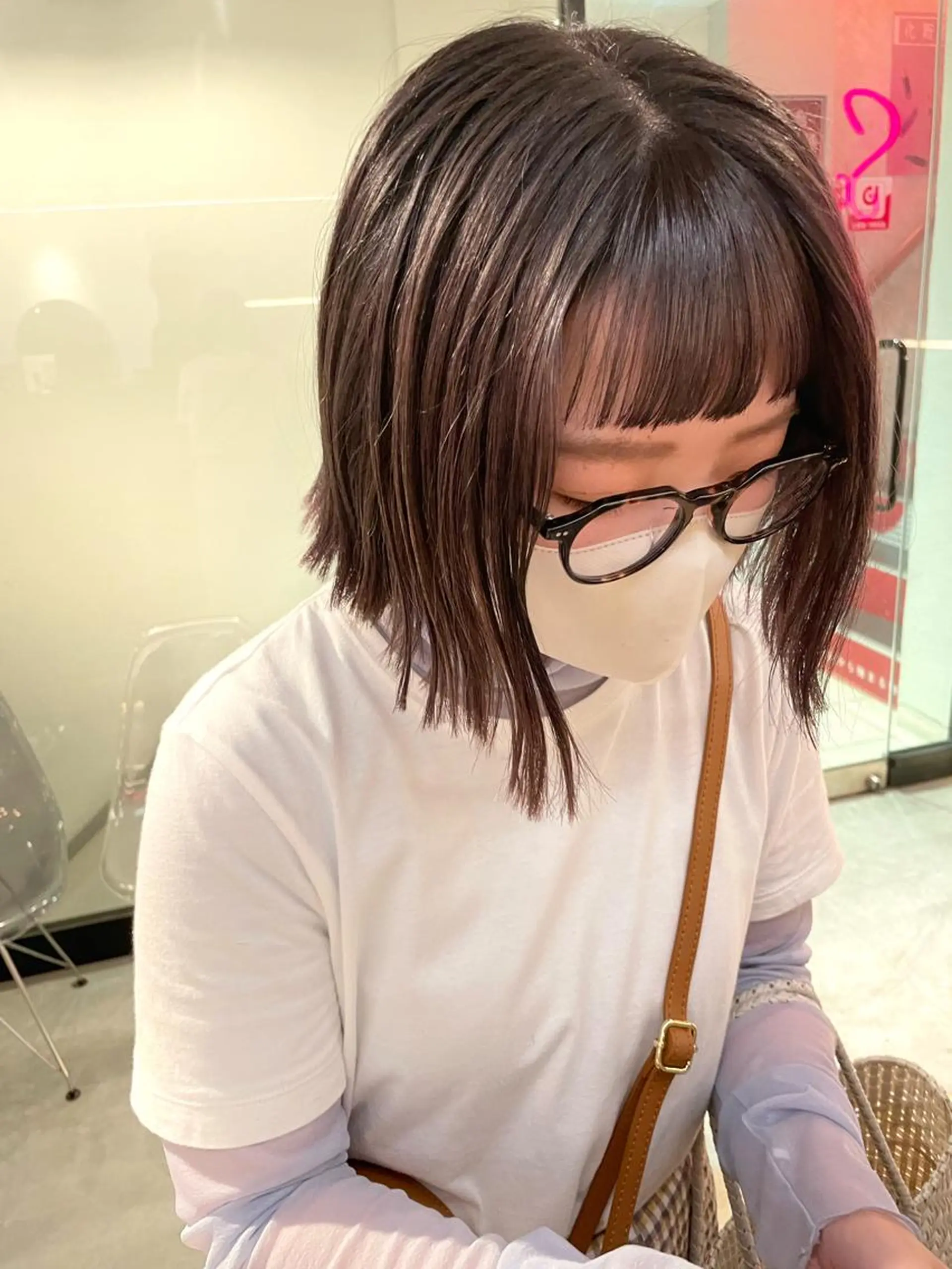 ショート カット ヘアカラー ぱつっとボブ 古家 佑真のヘアスタイル