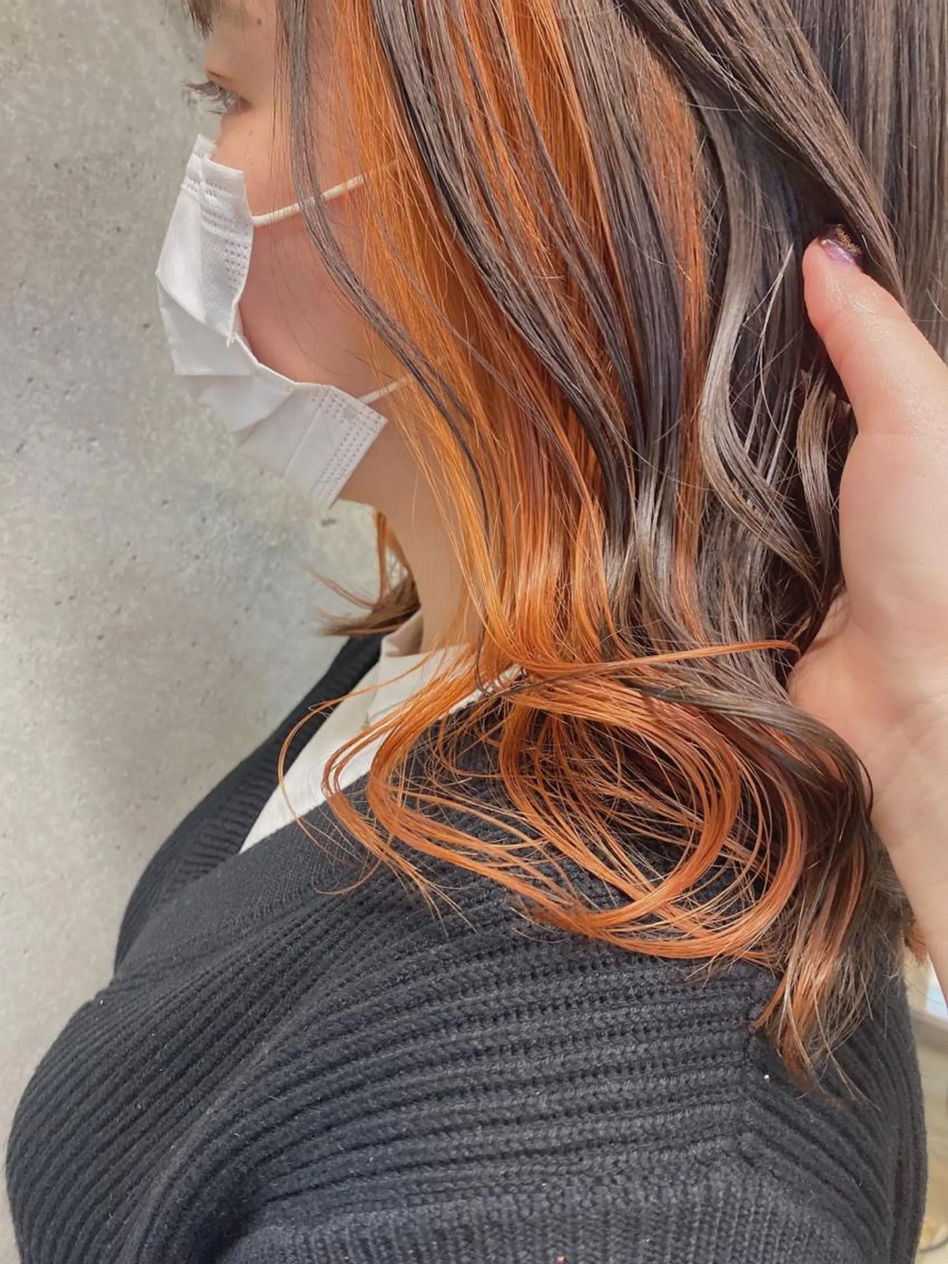 セミロング カラー インナーカラー オレンジ ヘアカラー wakana 【ブリーチカラー】のヘアスタイル