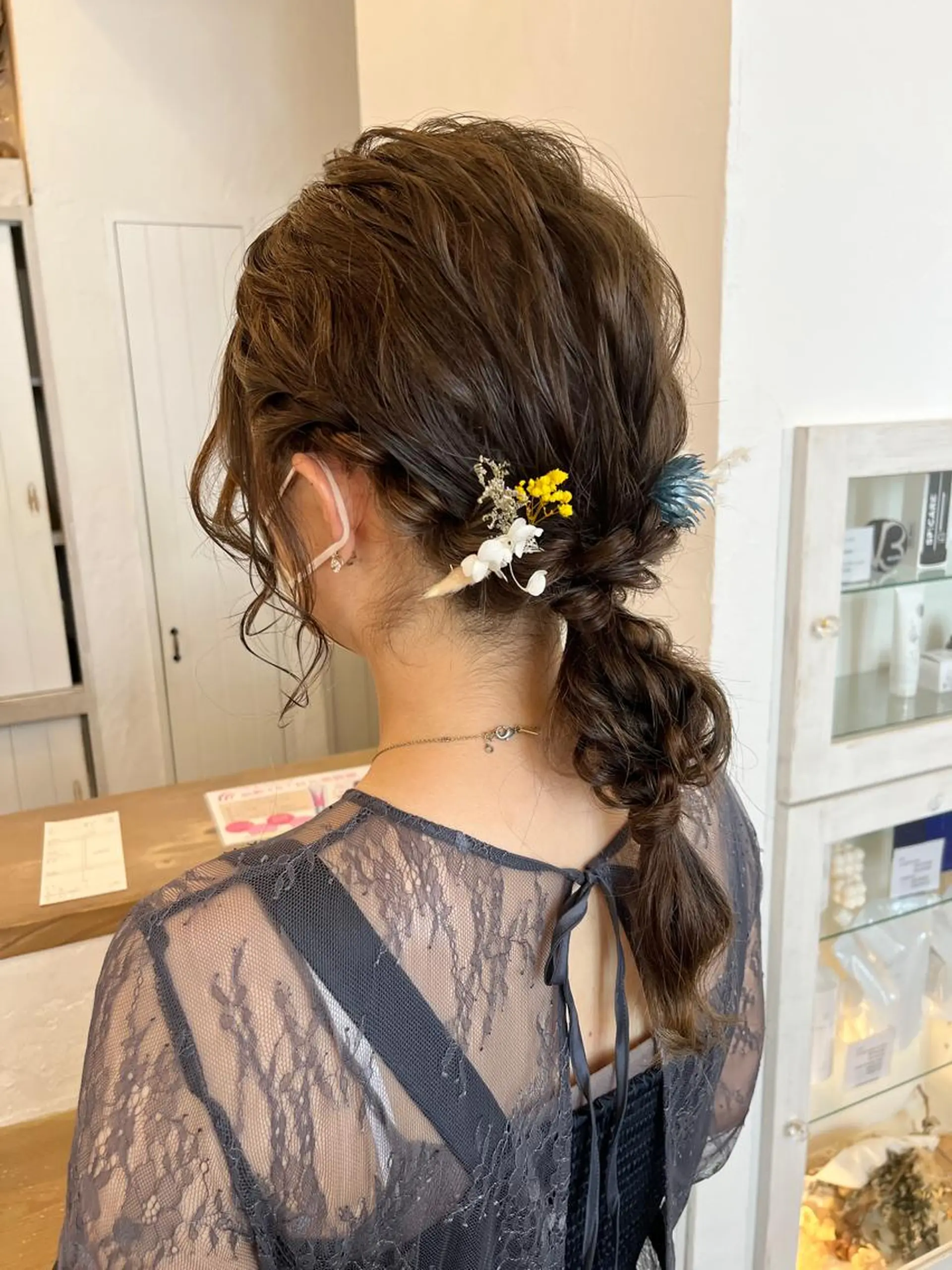 セミロング 伊藤ゆかり/髪質改善 /透明感カラーのヘアスタイル