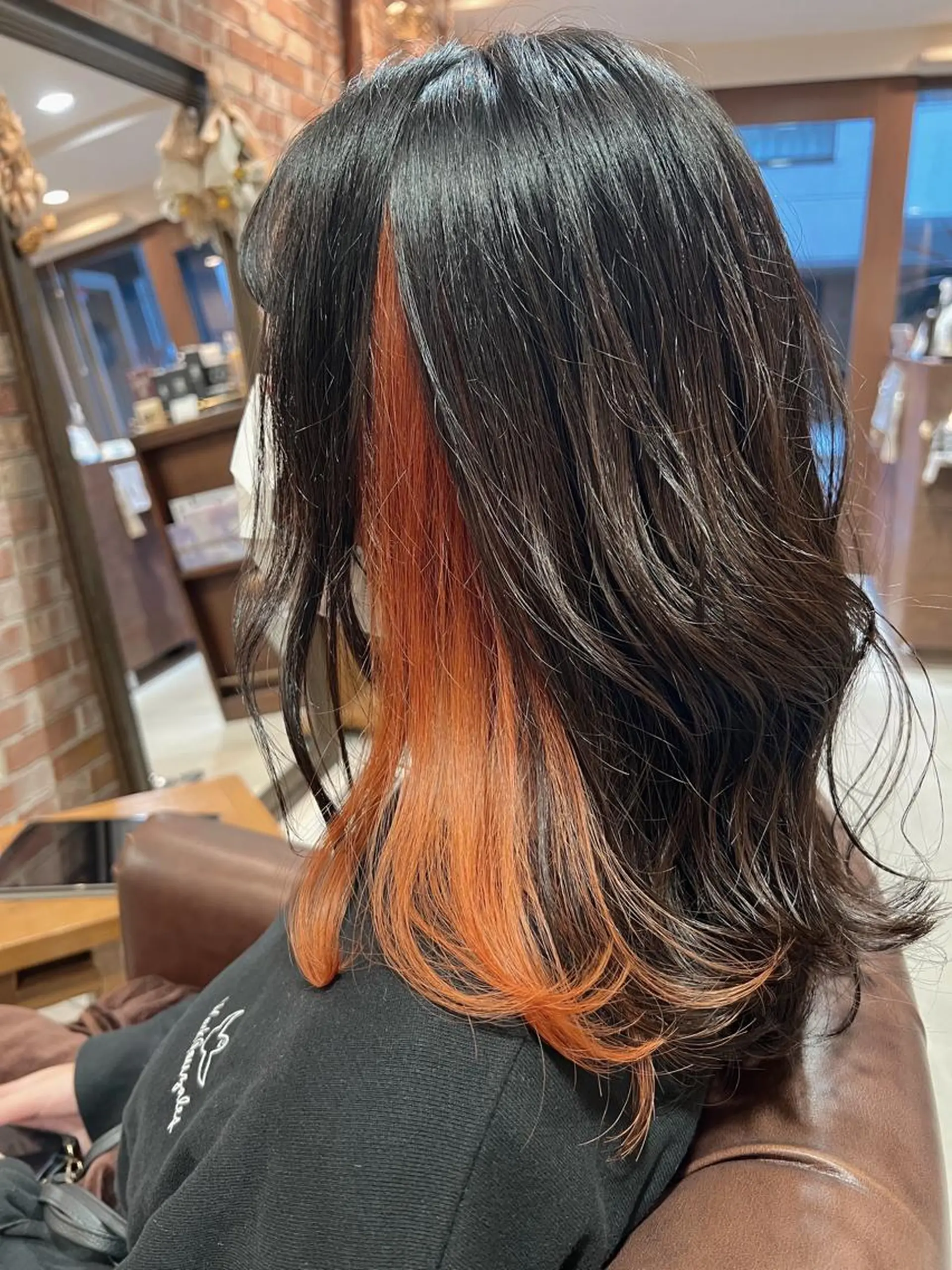 ミディアム ✨ミニモ限定価格◎ ブリーチ無しカラーのヘアスタイル