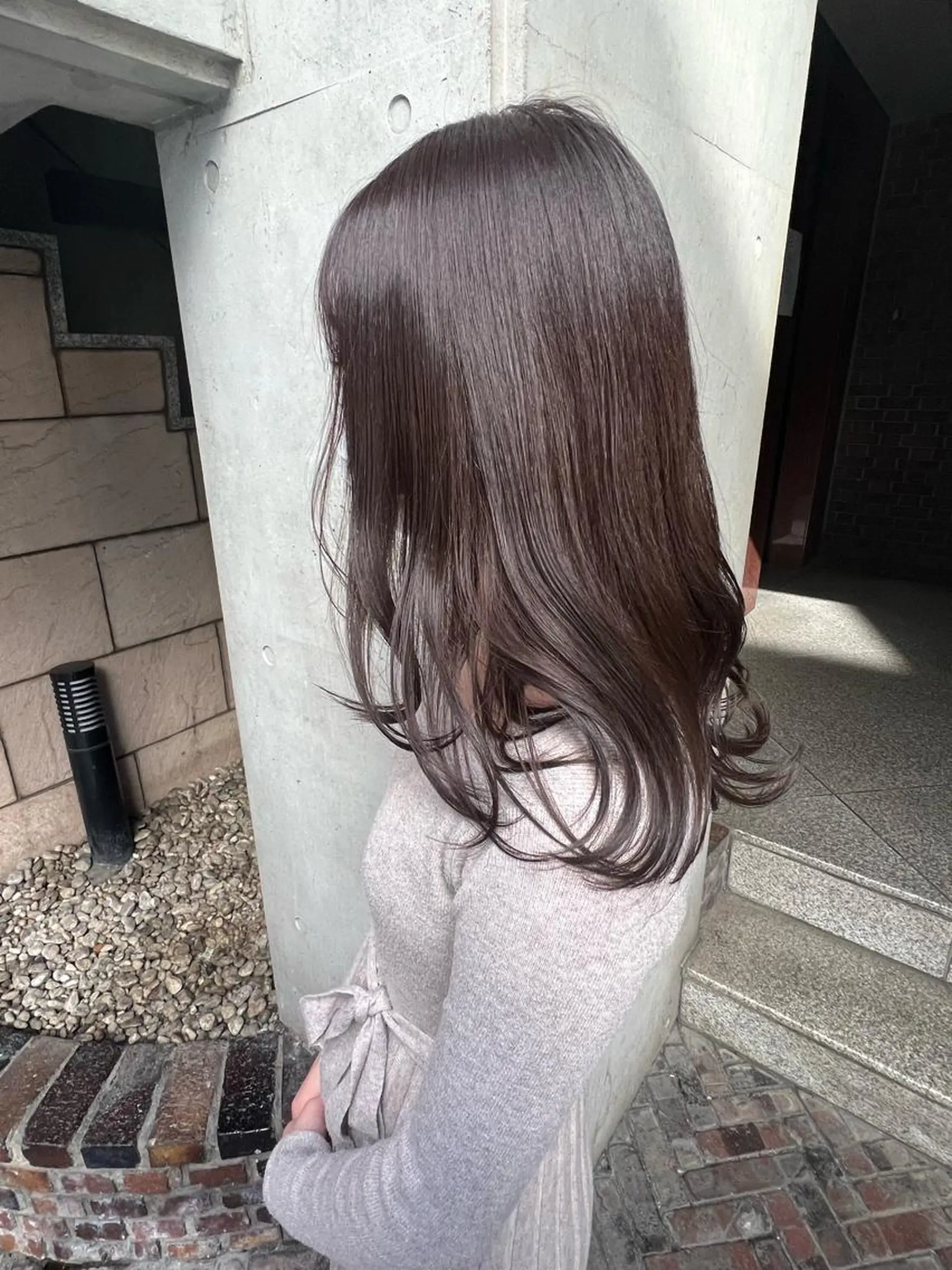 セミロング Ɛ>暗髪➕ピンク/ hiroki︎<3のヘアスタイル