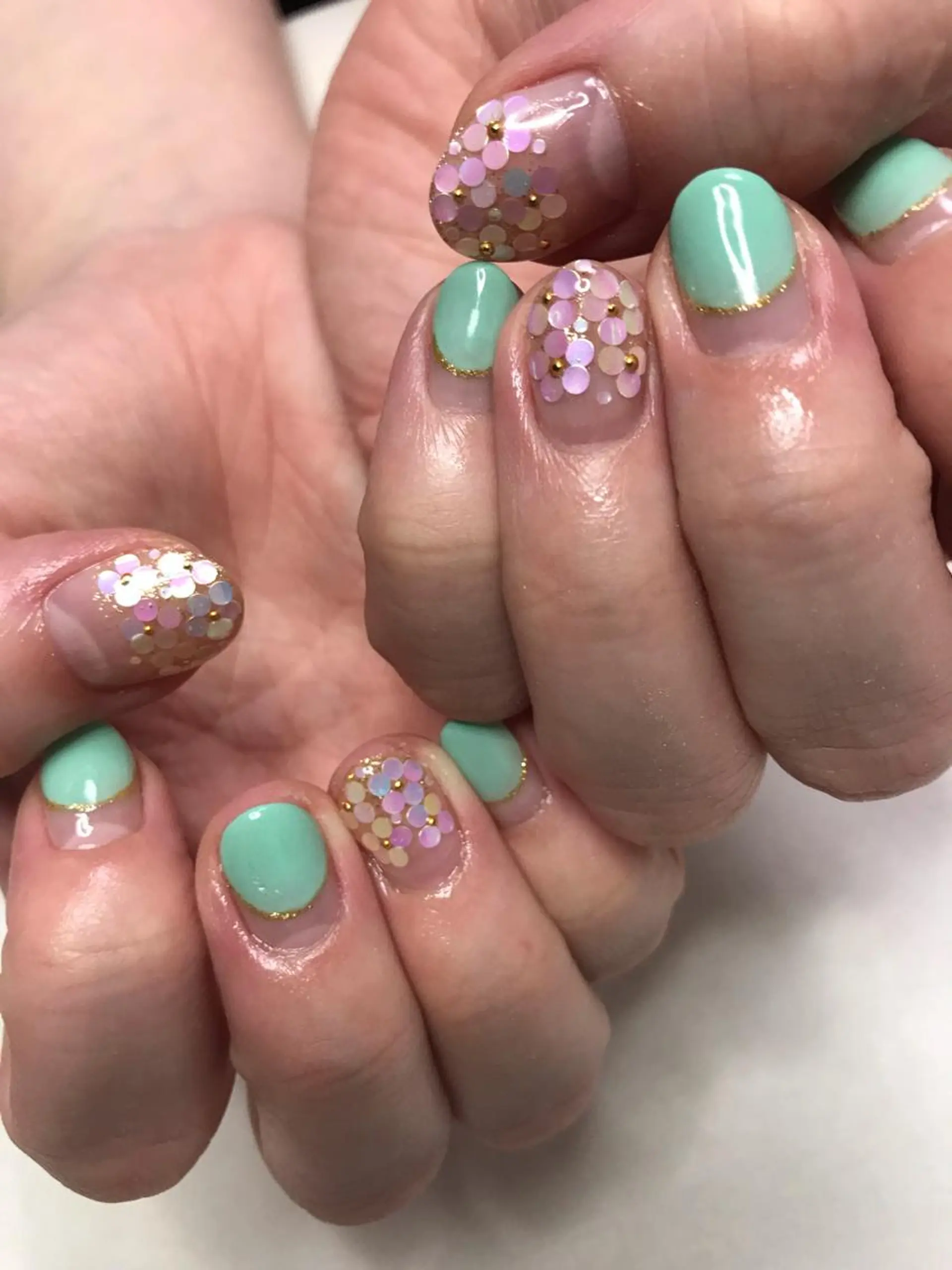 ロング カラー パーマ ヘアアレンジ ネイル マツエク・マツパ ハンドネイル Sunny side nailのネイルデザイン
