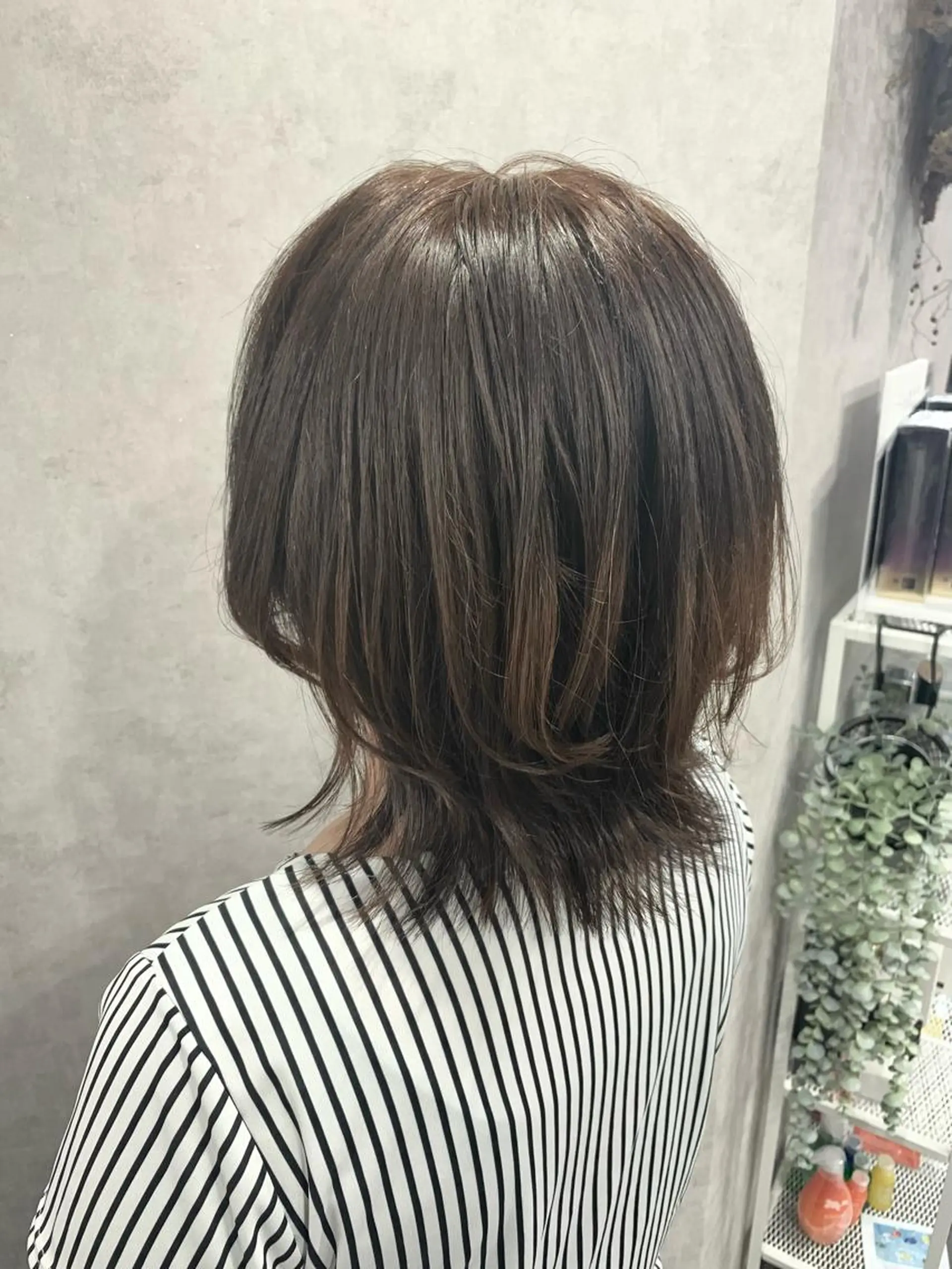 ミディアム ボブレイヤー ボブ レイヤーカット giniro所属・giniro ホソミのヘアスタイル