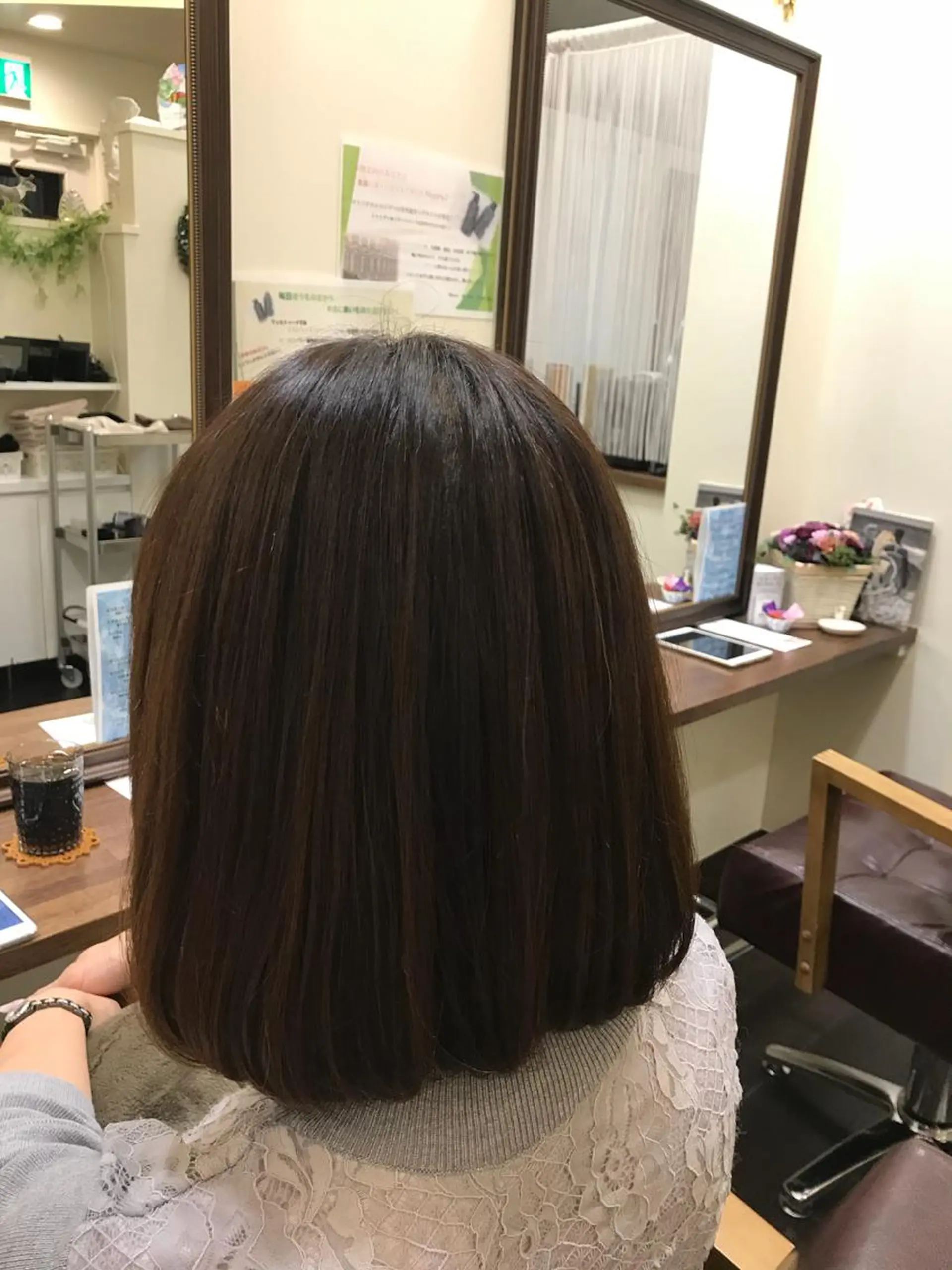 ミディアム soto所属・安藤 芽衣のヘアスタイル