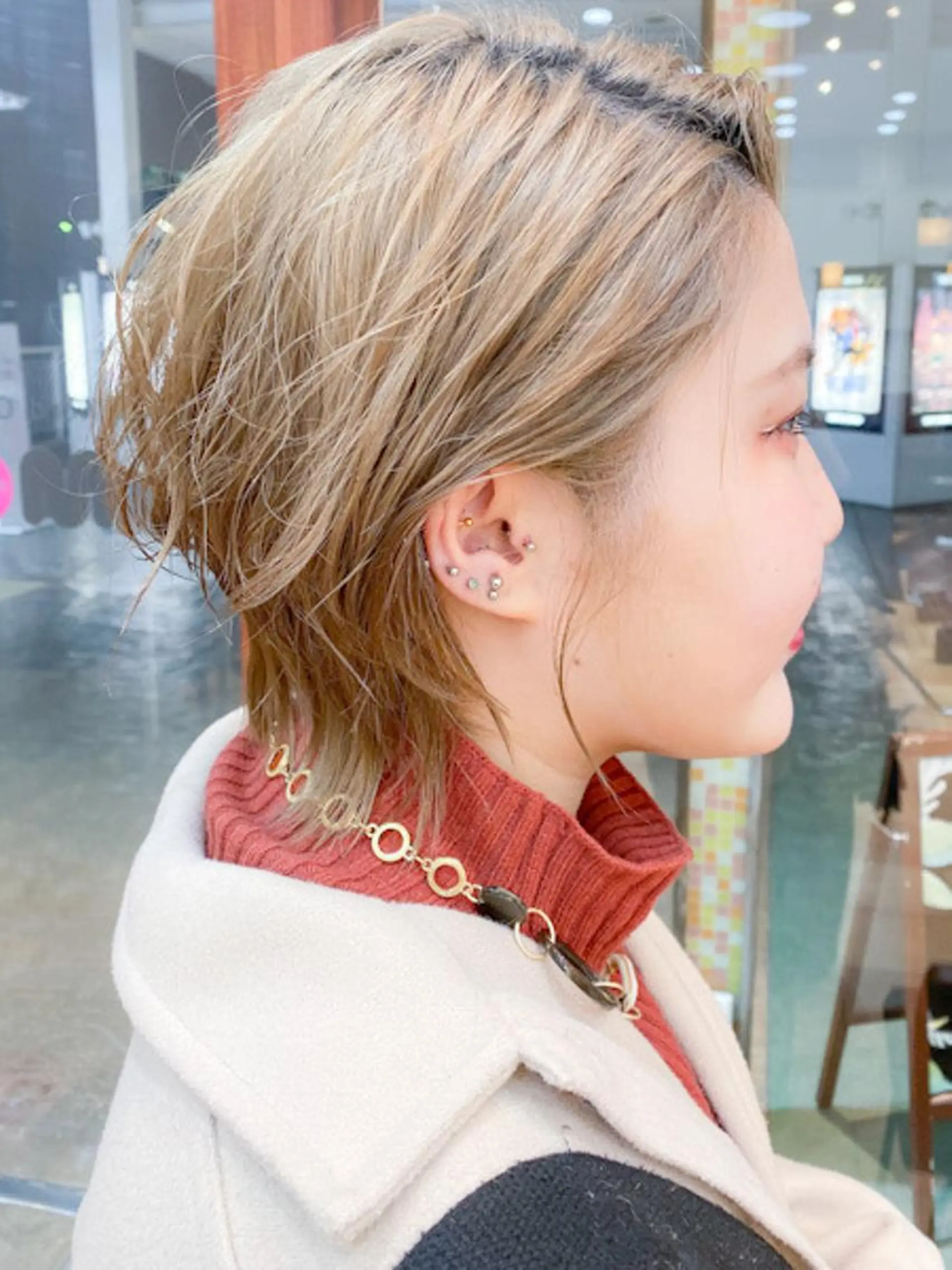 ショート カラー 大野 あさみのヘアスタイル