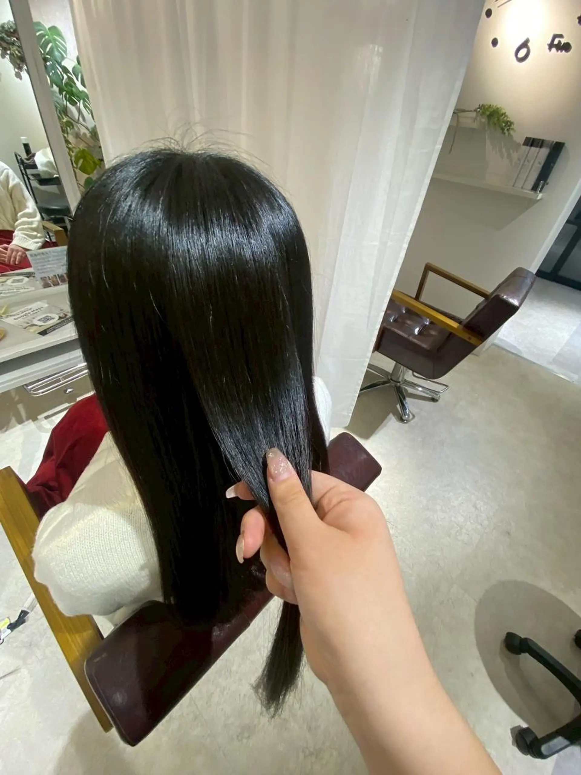 ロング カット 🎀 マエカワ ユウリ 🎀のヘアスタイル