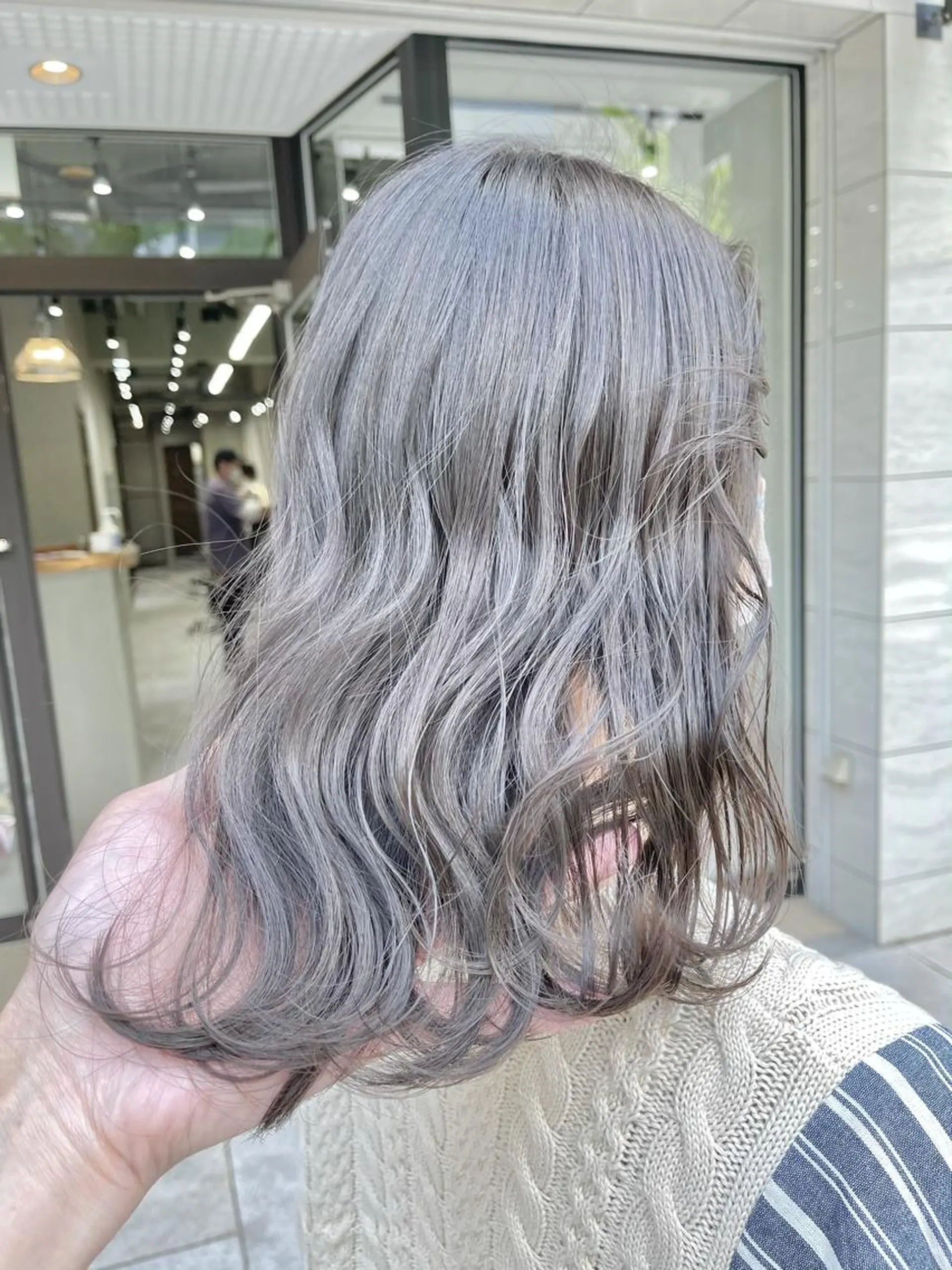 セミロング パーマ ヘアアレンジ ヘアカラー トリートメント filo byFeria渋谷所属・ハイライト/透明感 髪質改善/石田幸輔のヘアスタイル