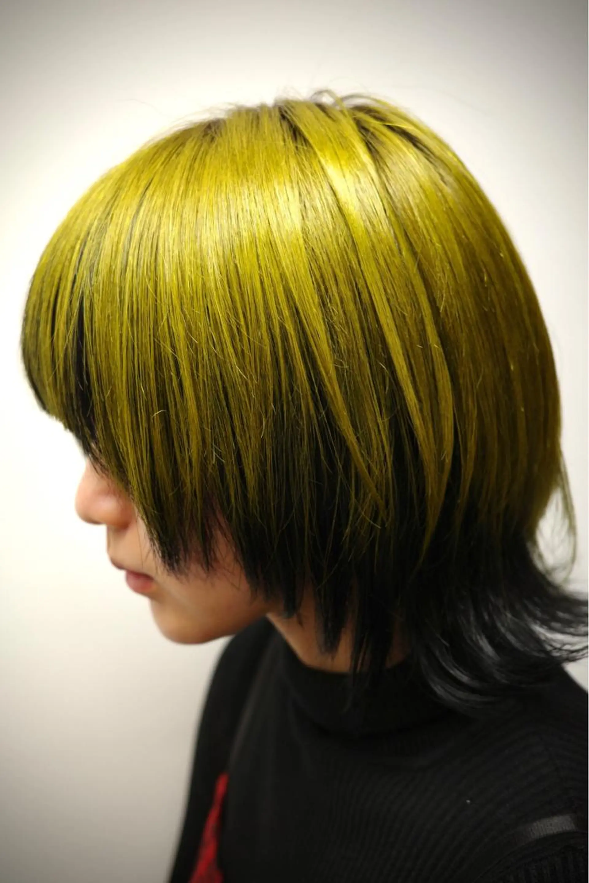 ショート ハイライト レイヤーカット ショートヘア 縮毛矯正 刈り上げ KAH所属・Koichi Satoのヘアスタイル