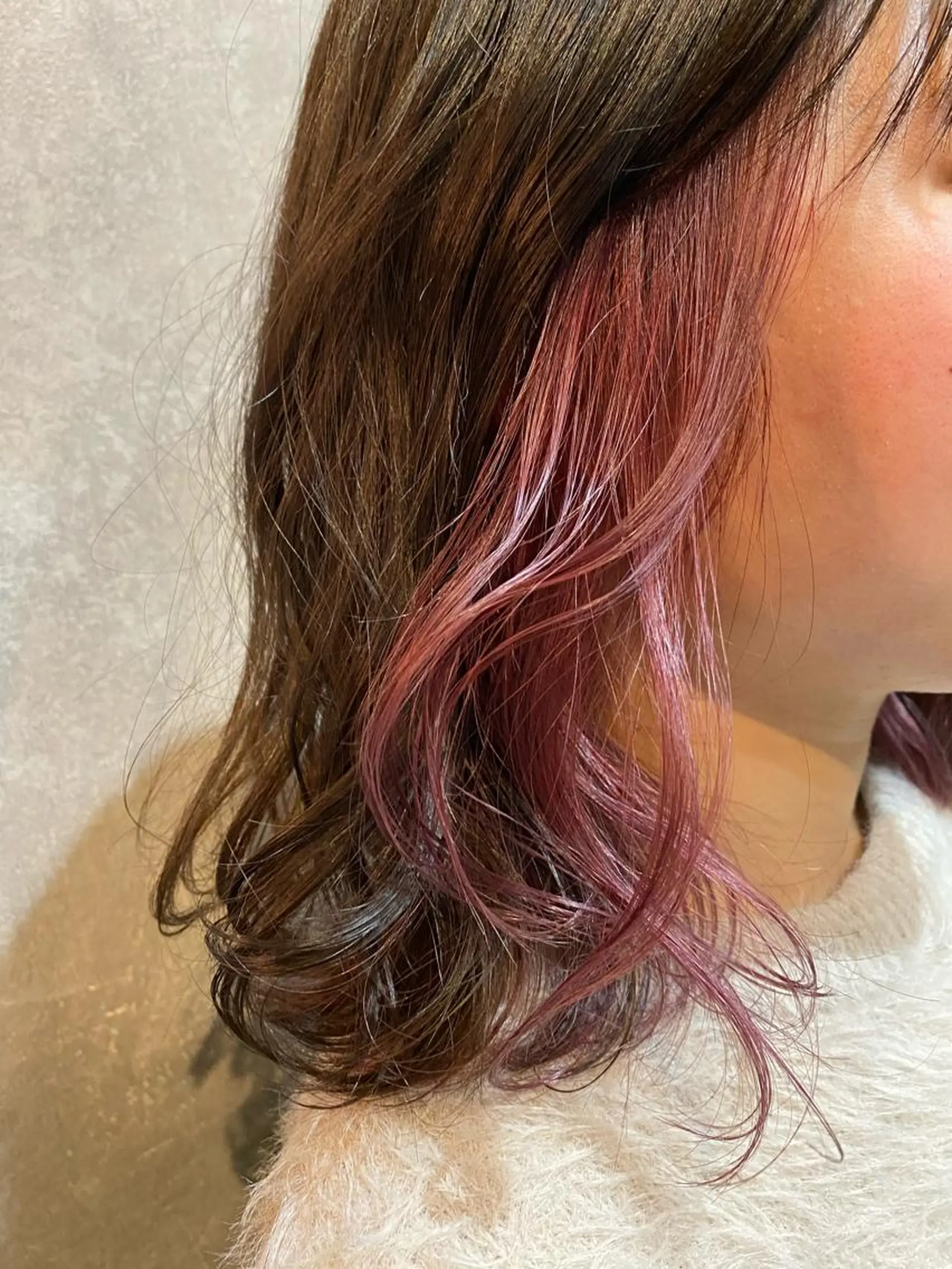 ミディアム カラー インナーカラー ピンクカラー ヘアカラー トリートメント 半個室女性salon 🩰Natsumiのヘアスタイル