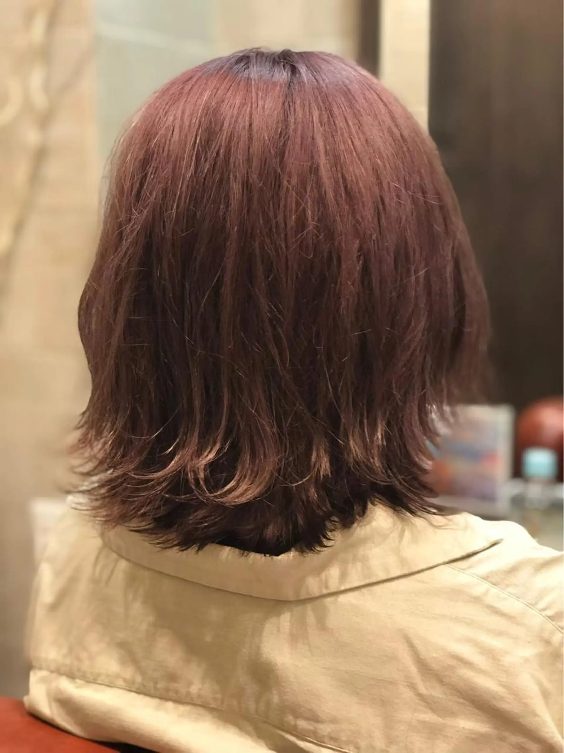 ミディアム カラー 🫧縮毛矯正特化🫧 クシビキマユノ🐣のヘアスタイル