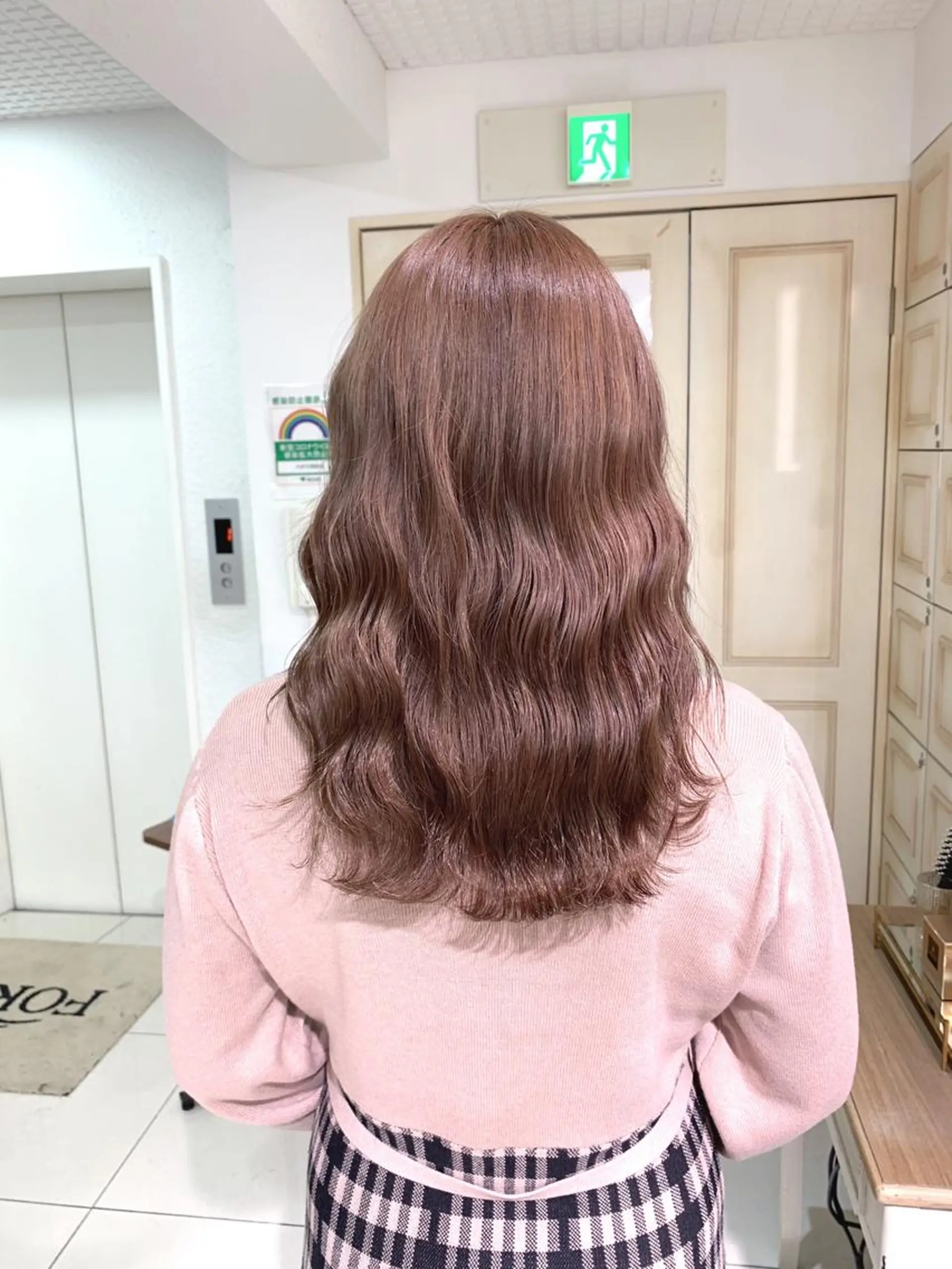 セミロング カラー 艶モテカラー🎀 hinanoのヘアスタイル