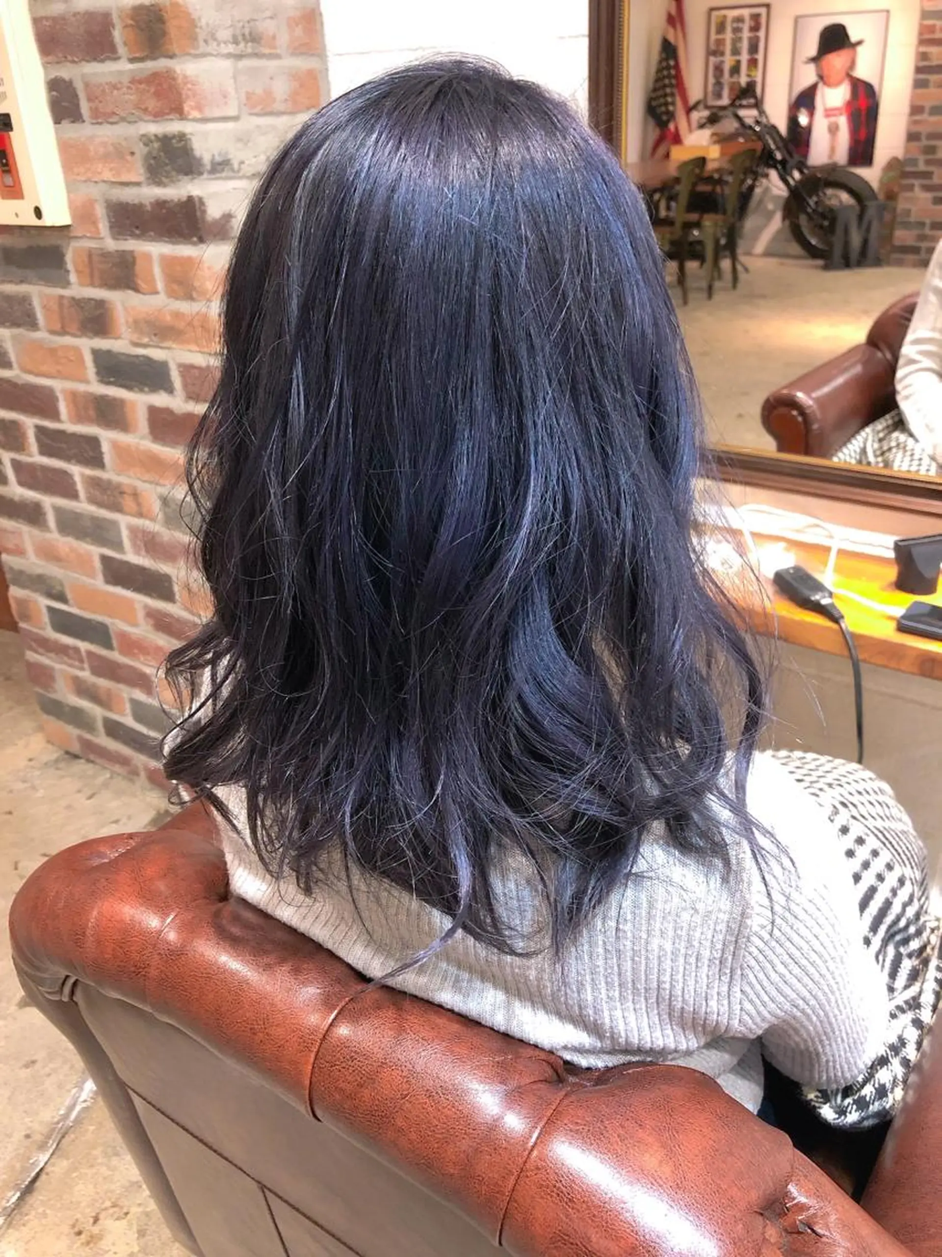 セミロング カラー パーマ ヘアアレンジ メンズ キッズ ネイル マツエク・マツパ ブルーカラー ネイビーカラー バイオレットカラー ブルー ネイビー ヘアカラー トリートメント ⭐️ハイクオリティ カラー杉本雄志⭐️のヘアスタイル