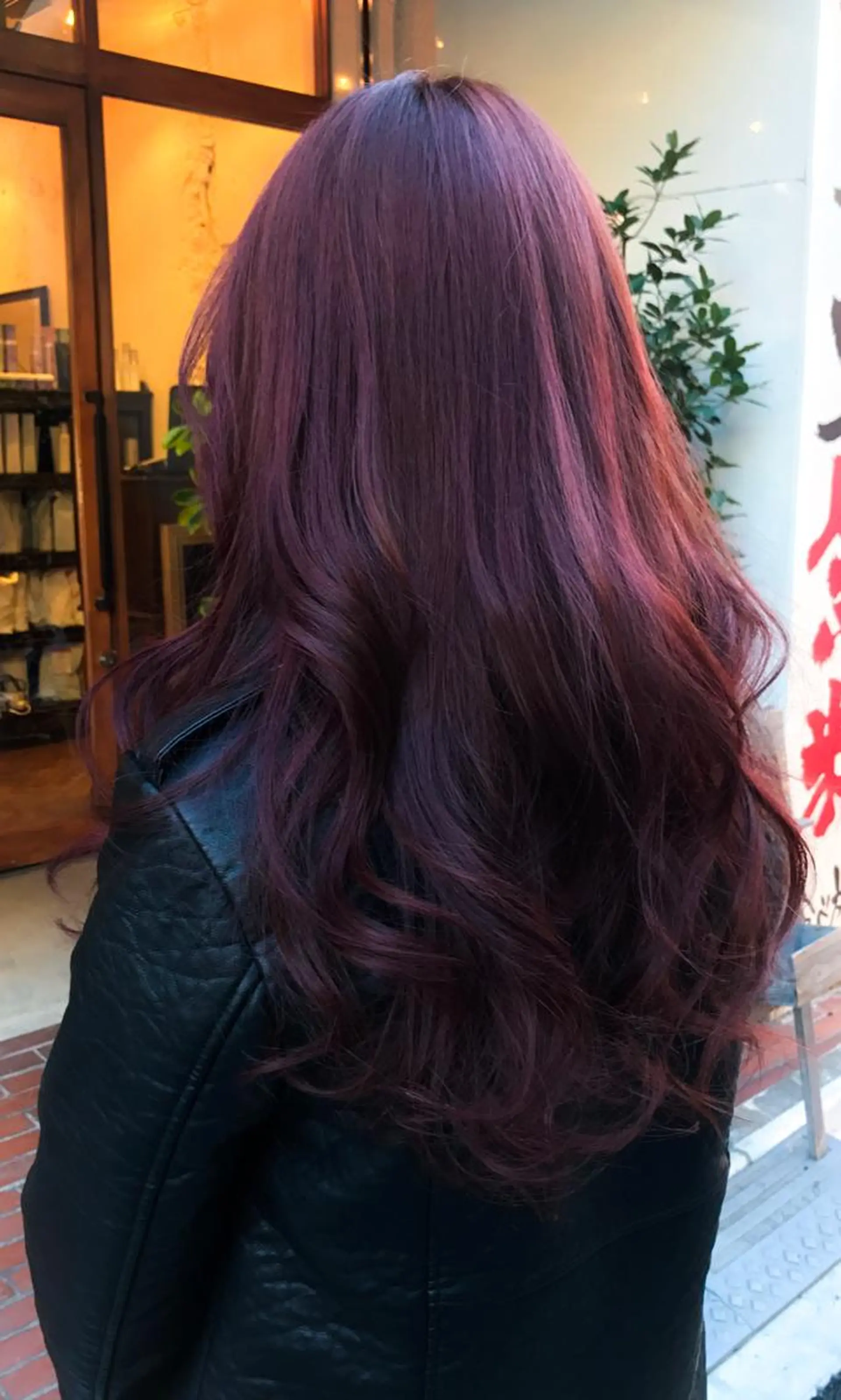 ロング カラー レッドカラー ロング 小森谷 亮太のヘアスタイル