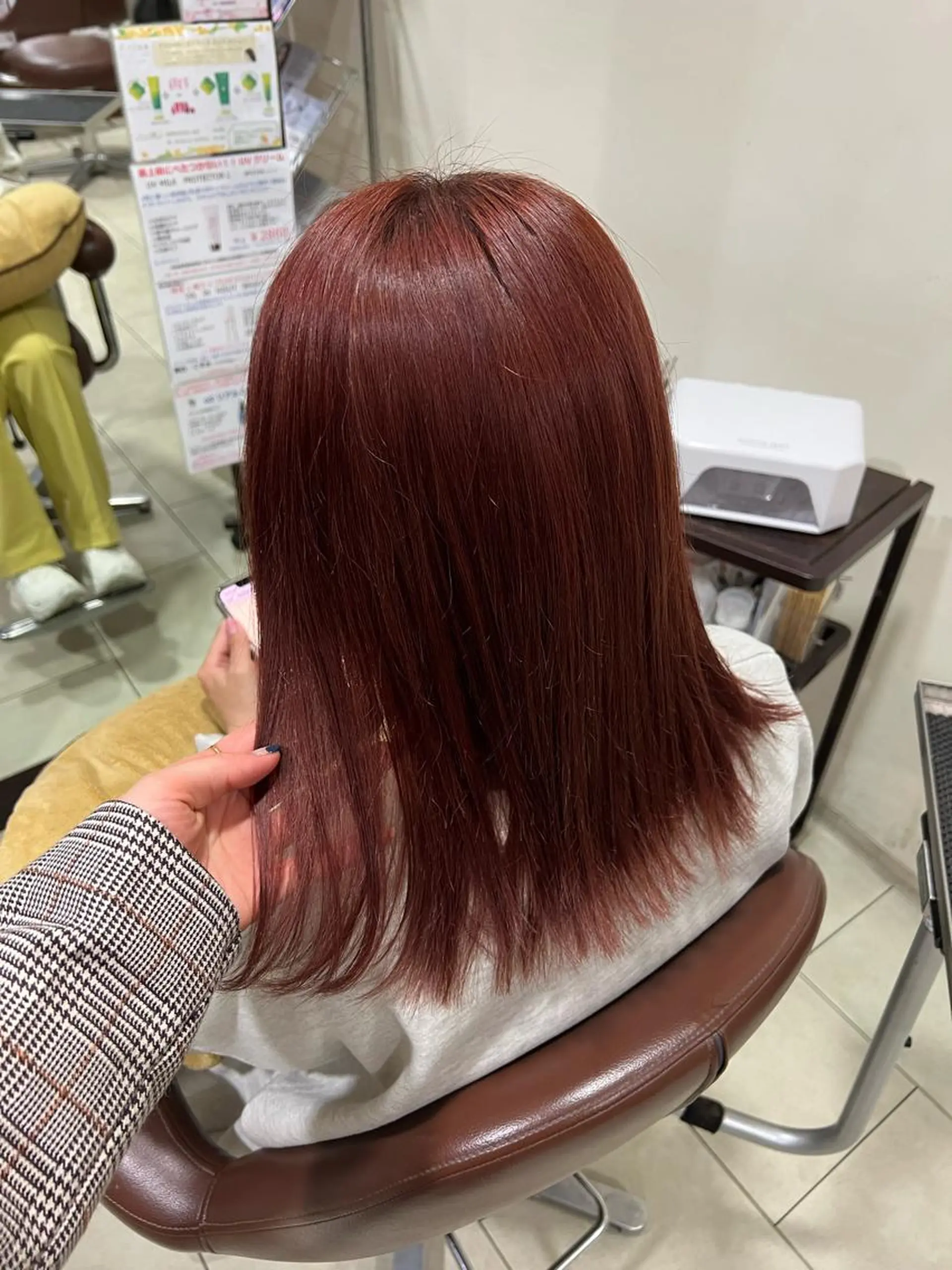 セミロング カラー 田中 月菜のヘアスタイル