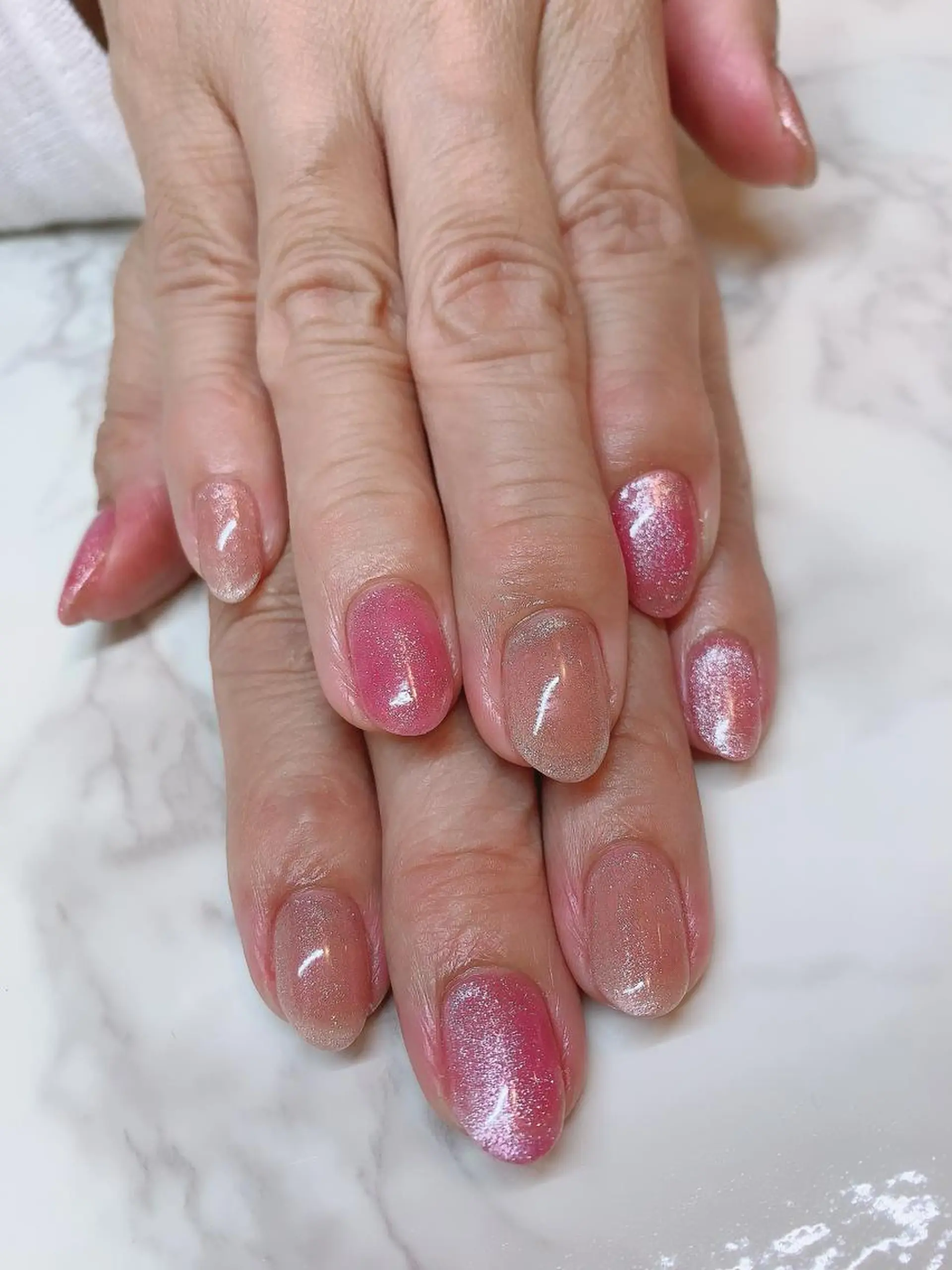 ネイル マグネットネイル atelier chic+所属・atelier chic+のネイルデザイン