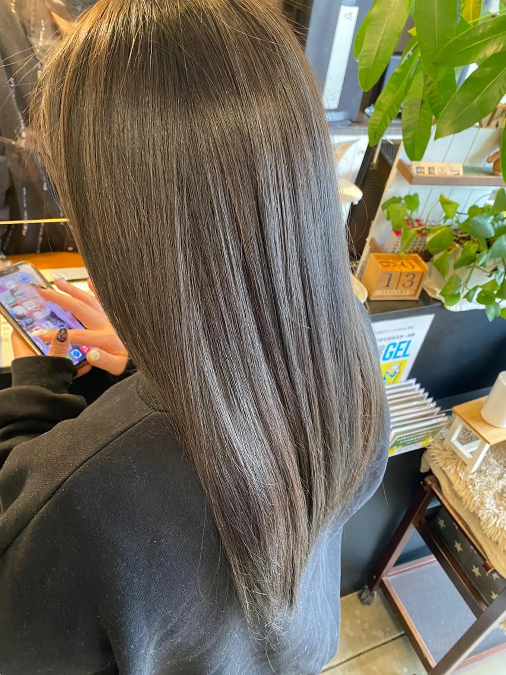 セミロング AVANCE西田辺店所属・合志宗真/阿倍野/ 店長/髪質改善のヘアスタイル