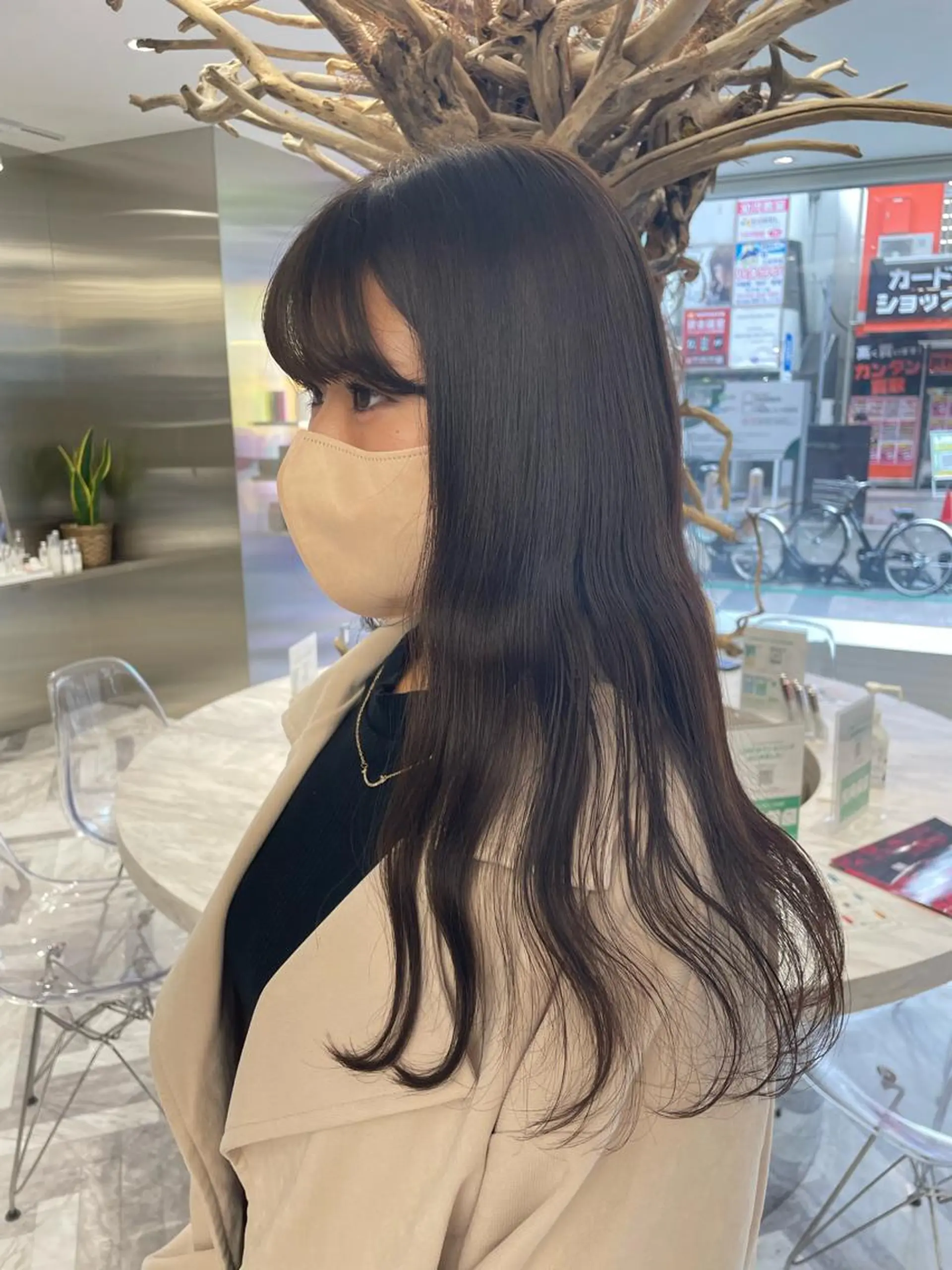 ロング カラー ヘアカラー 🧁はるひ/ ZEST八王子🟡のヘアスタイル