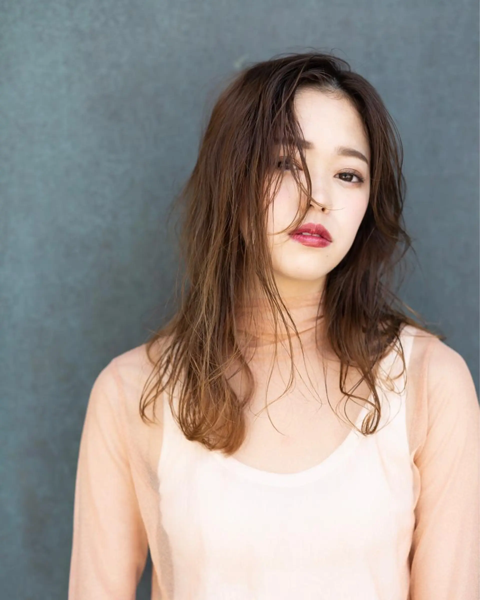セミロング カラー ツジガキ ユウスケのヘアスタイル