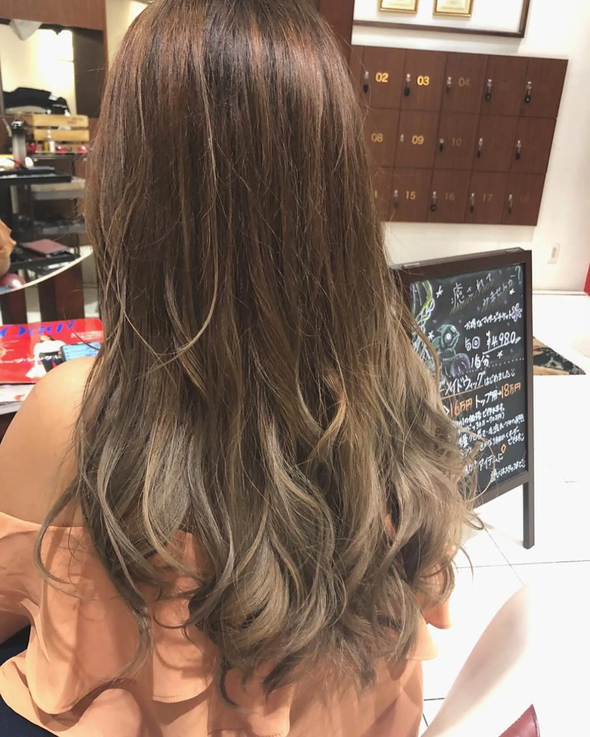 ロング 外国人風カラー レイヤーカット SALOWIN大宮suite所属・🫧髪質改善🫧 園城寺裕也のヘアスタイル